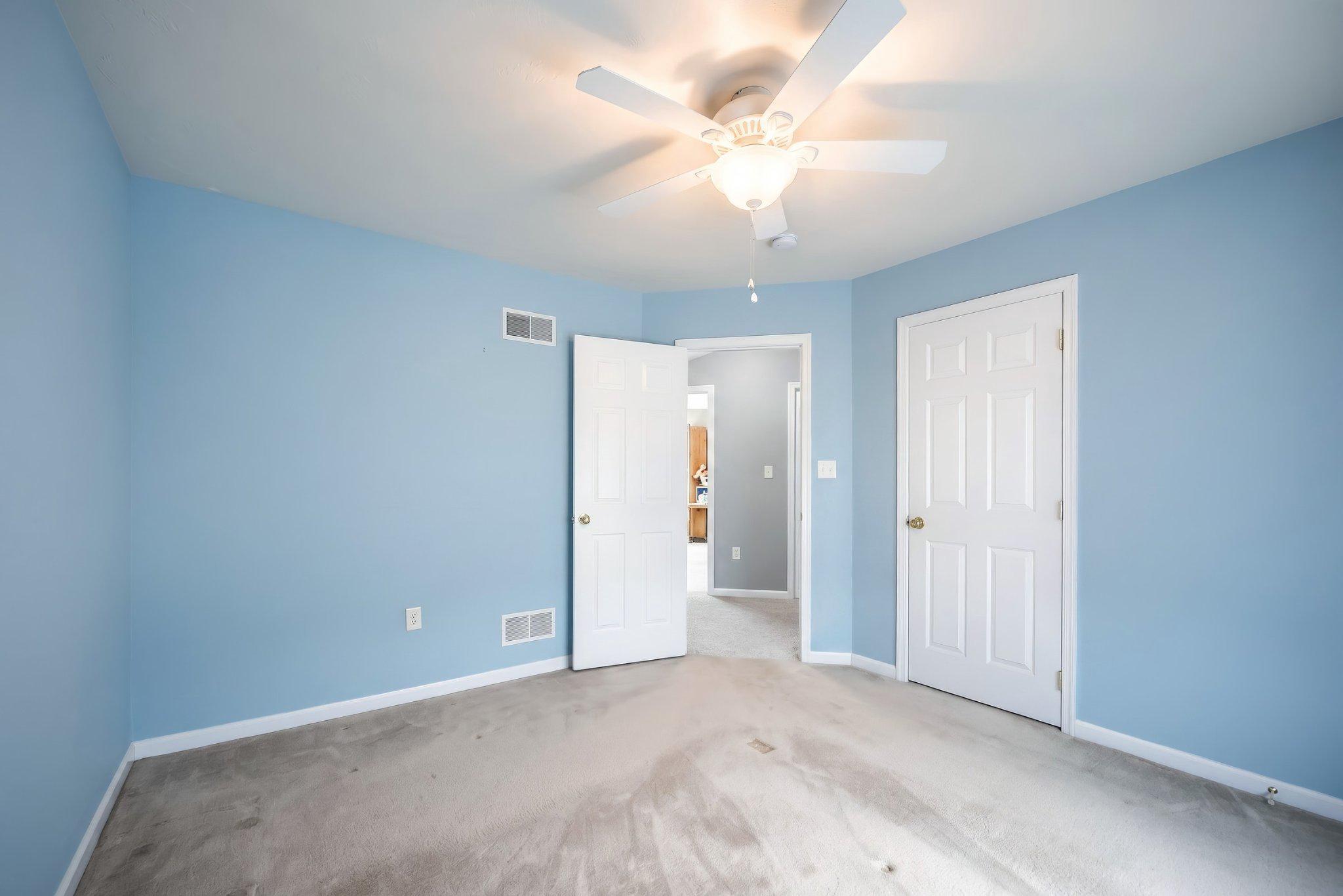MAYERS SUMMIT - Residential