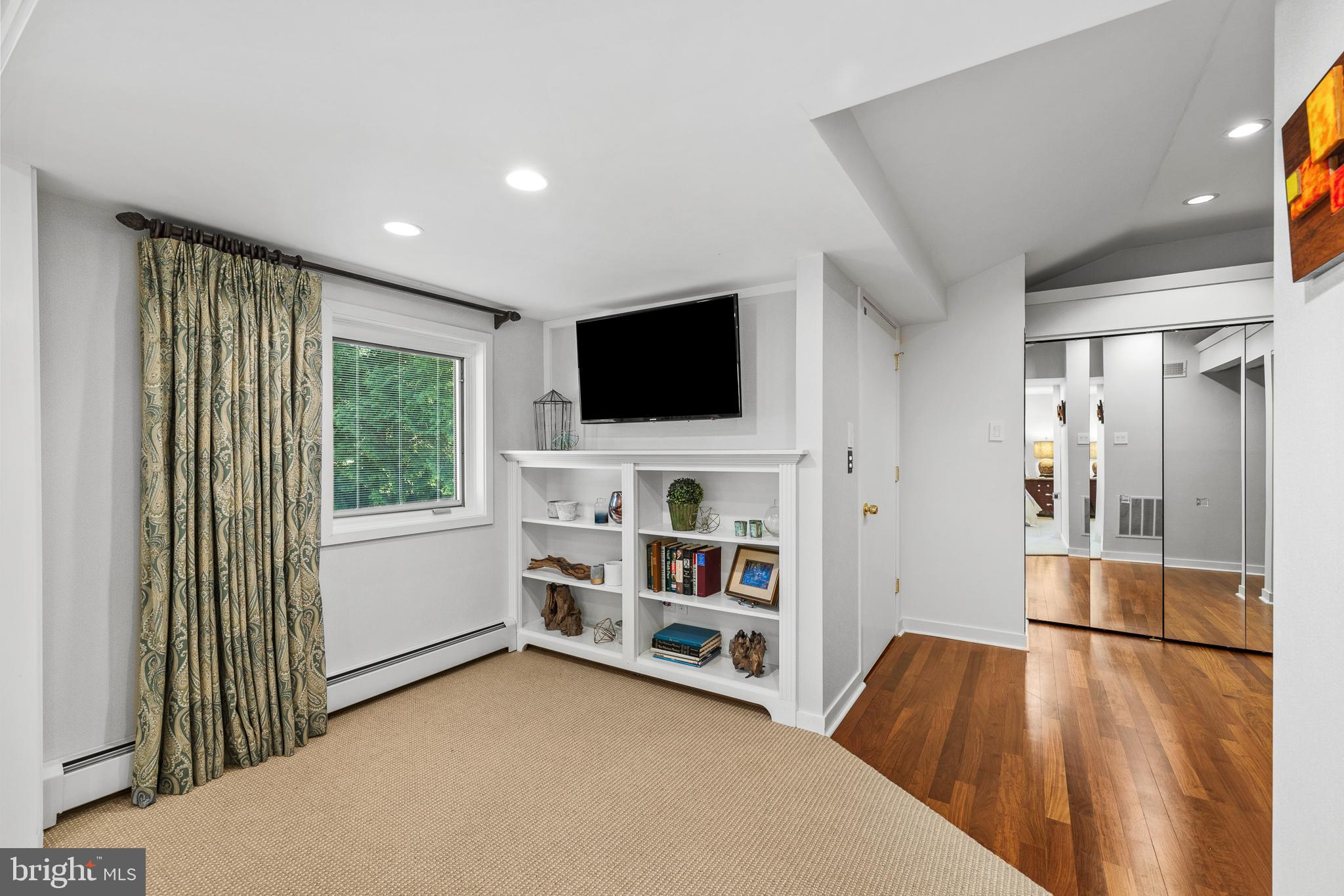 BAEDERWOOD - Residential