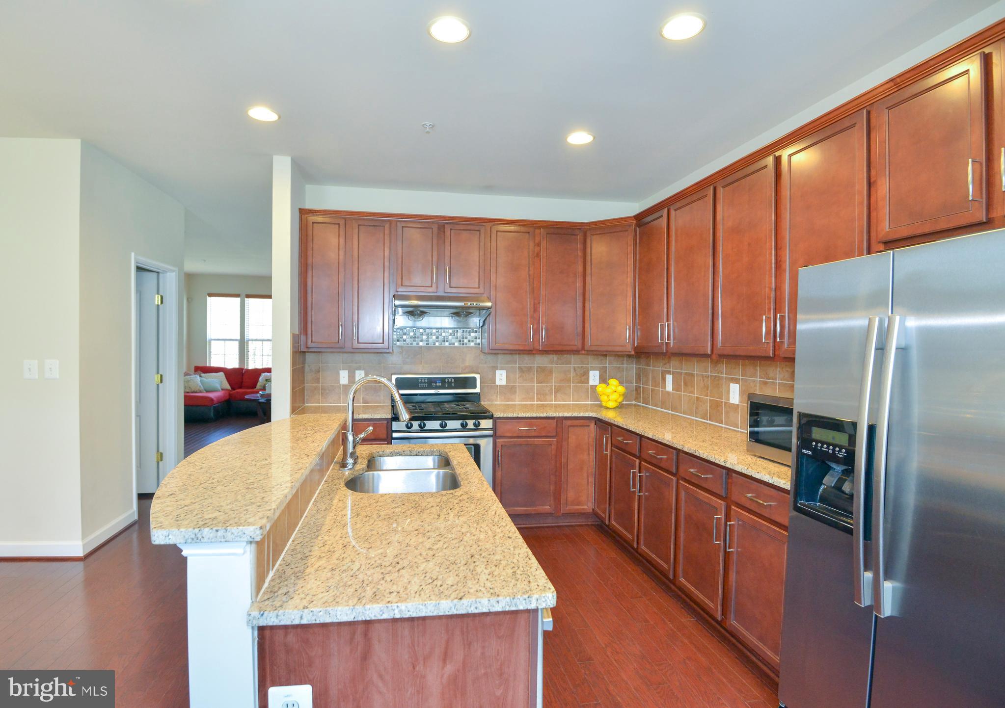 SUMMERFIELD AT MORGAN ST - Residential