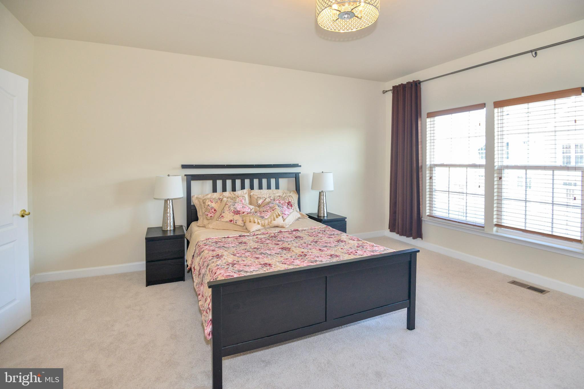 SUMMERFIELD AT MORGAN ST - Residential