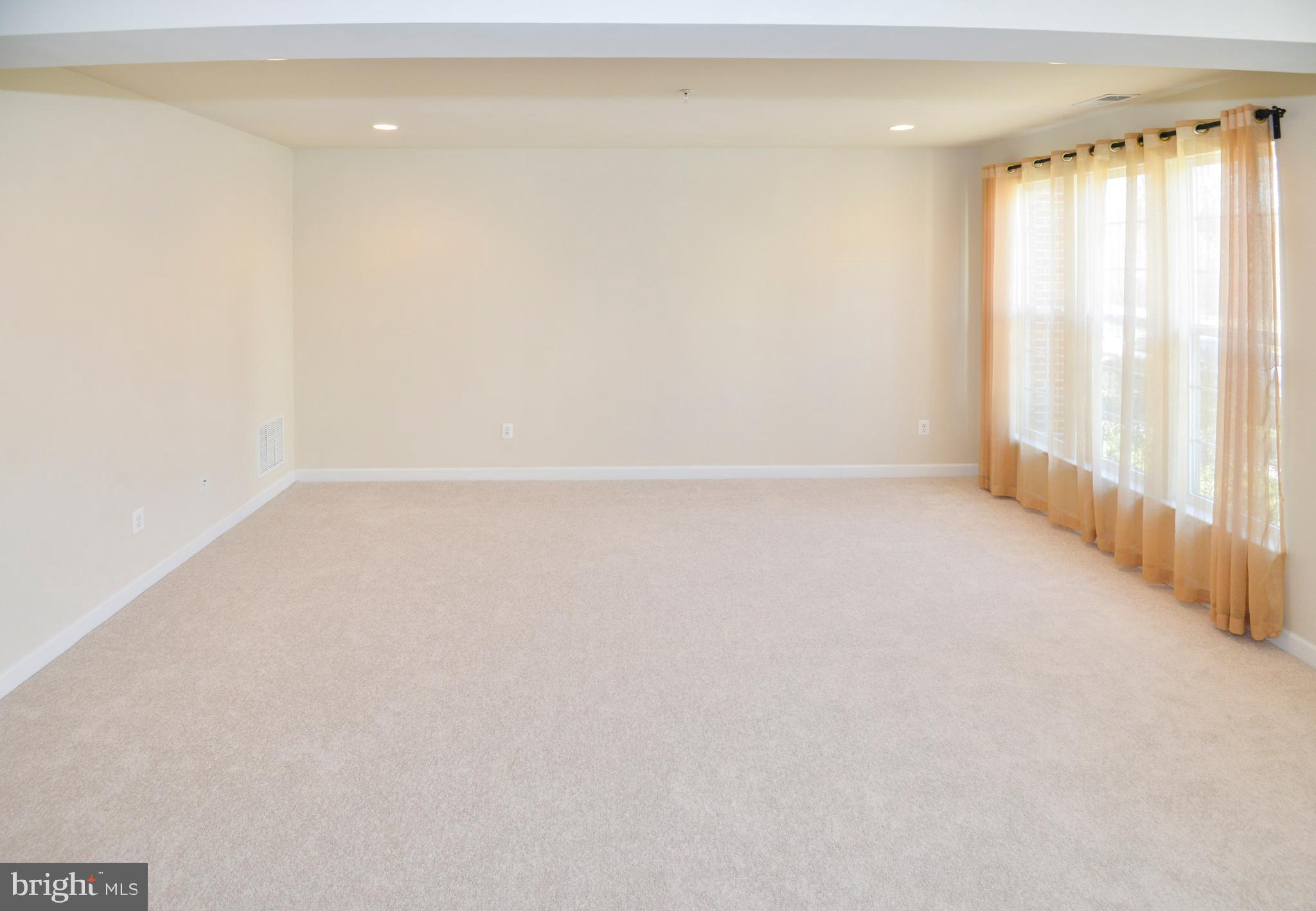 SUMMERFIELD AT MORGAN ST - Residential