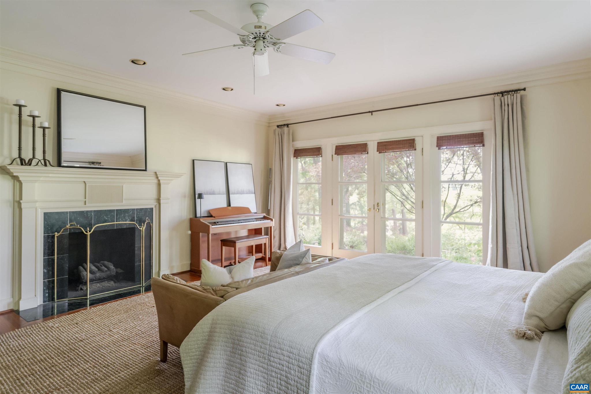 GARTH GATE - Residential