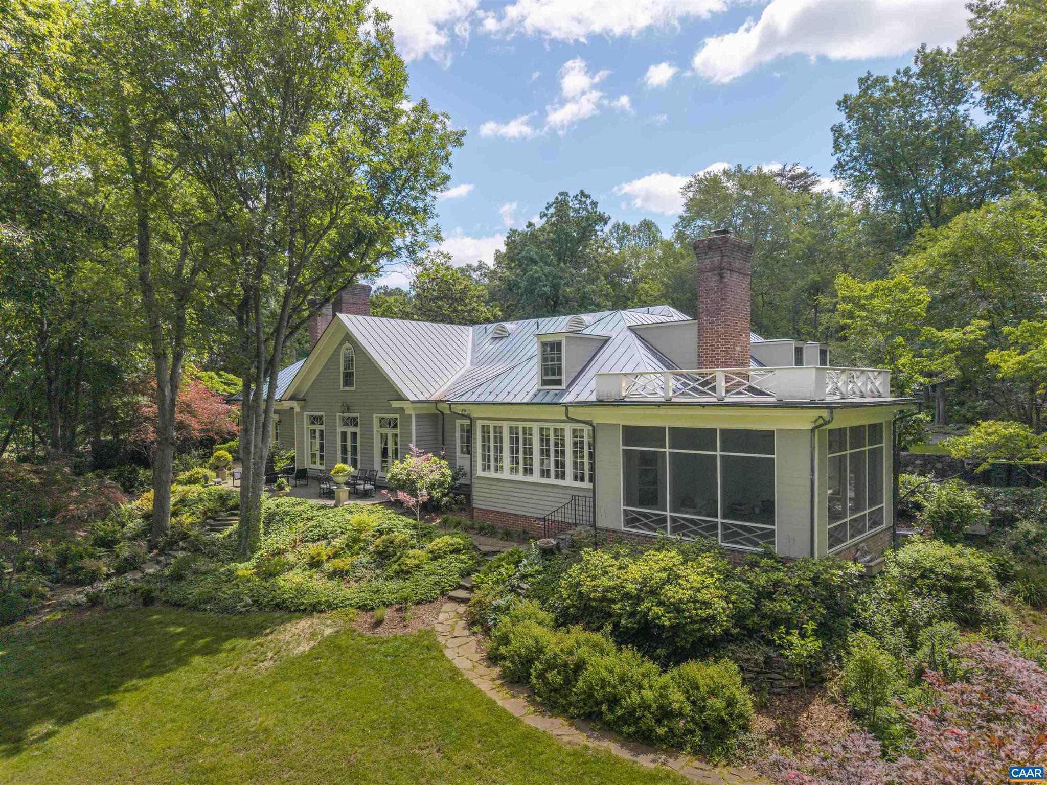 GARTH GATE - Residential