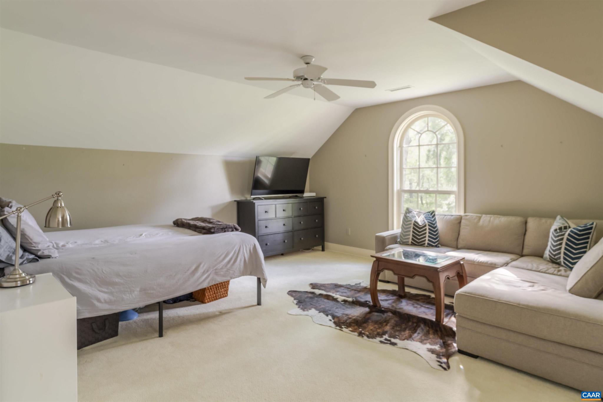 GARTH GATE - Residential