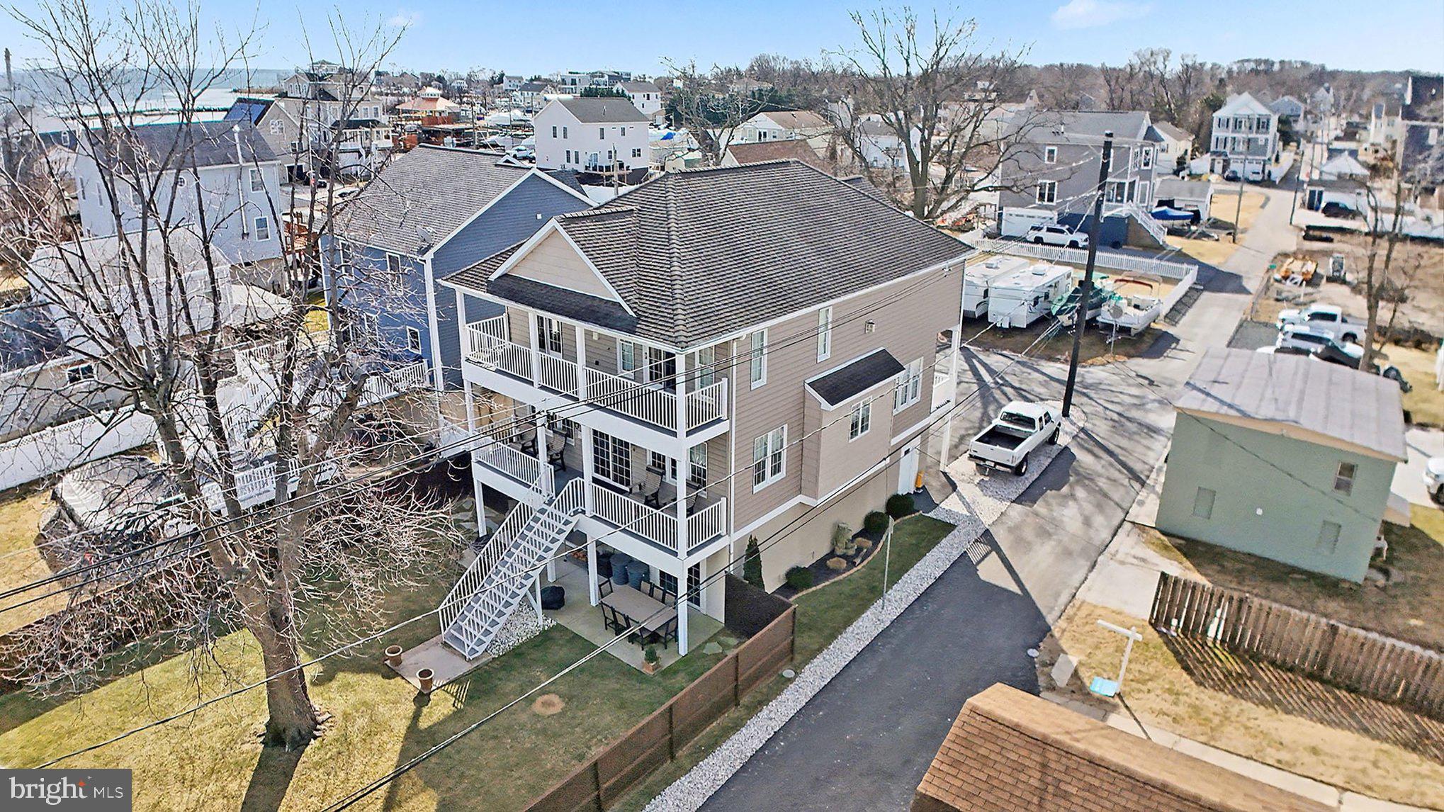 MILLERS ISLAND - Residential