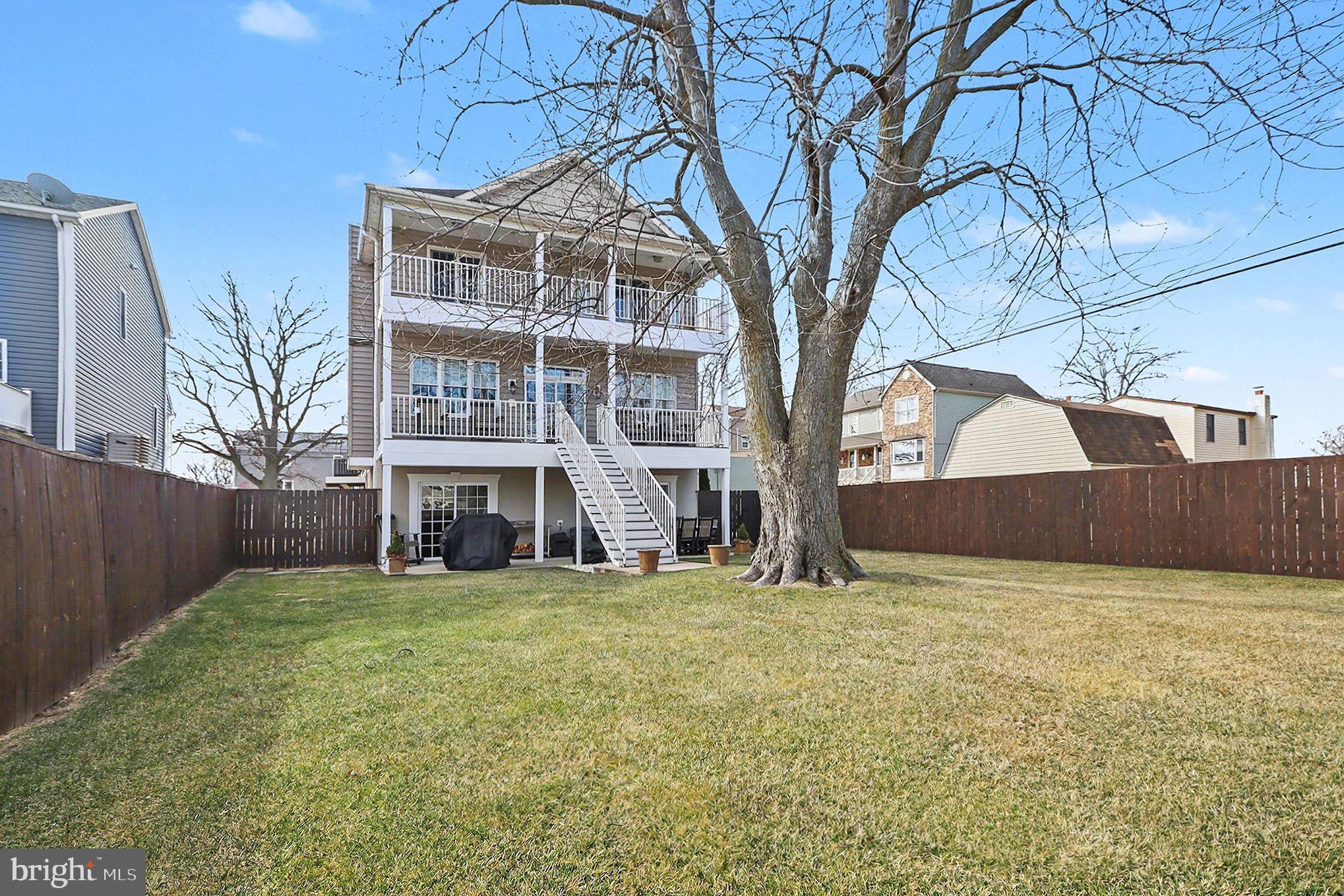 MILLERS ISLAND - Residential