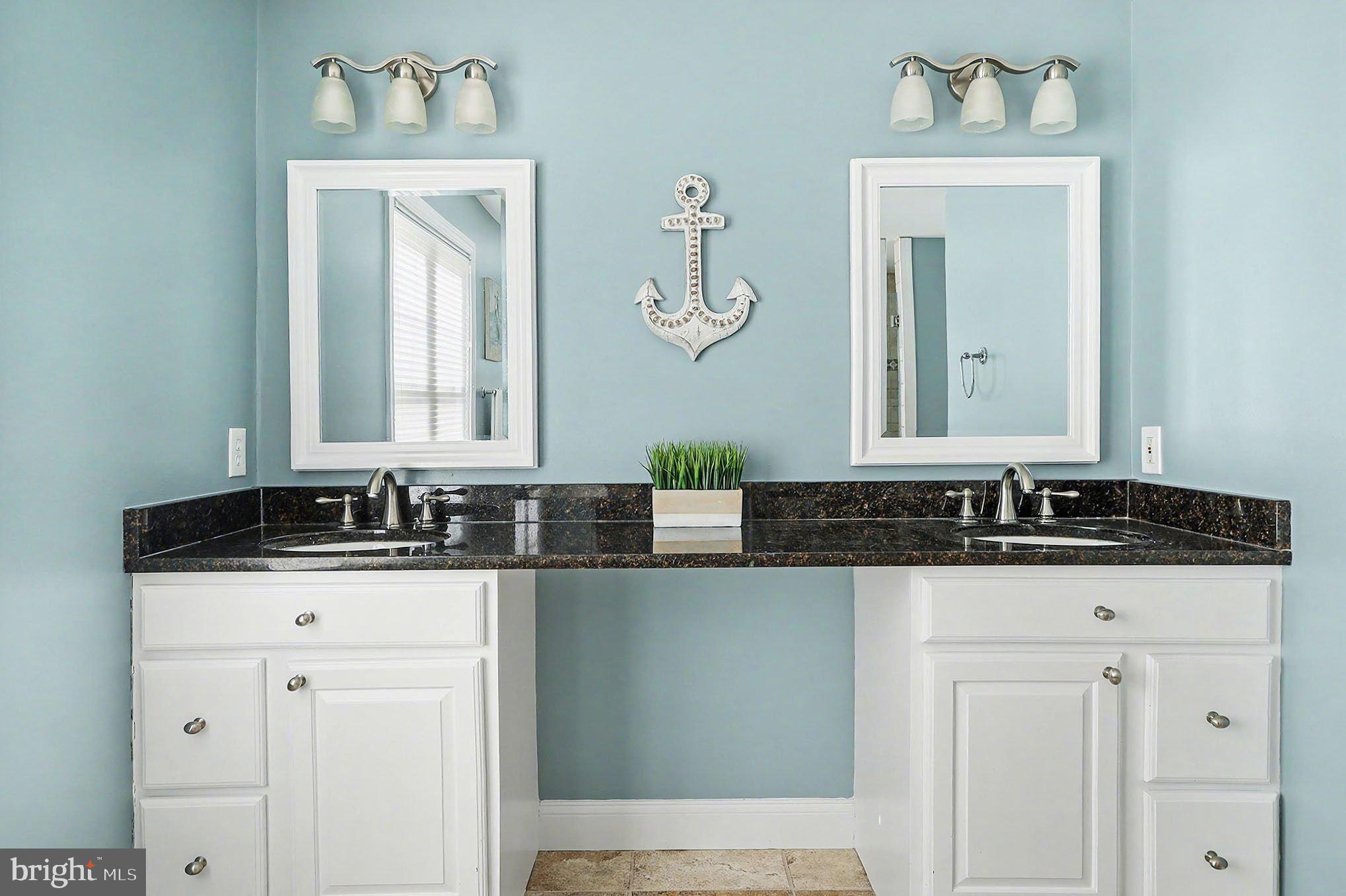 MILLERS ISLAND - Residential