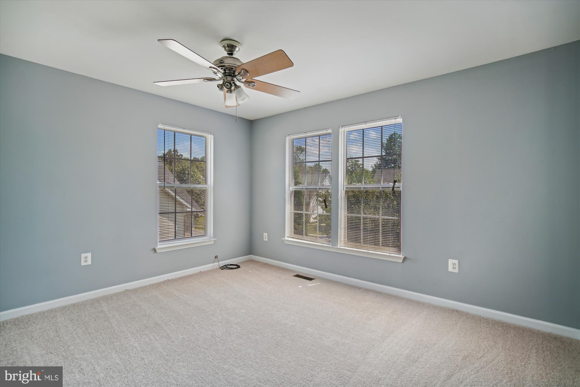 CHARLES CROSSING - Residential