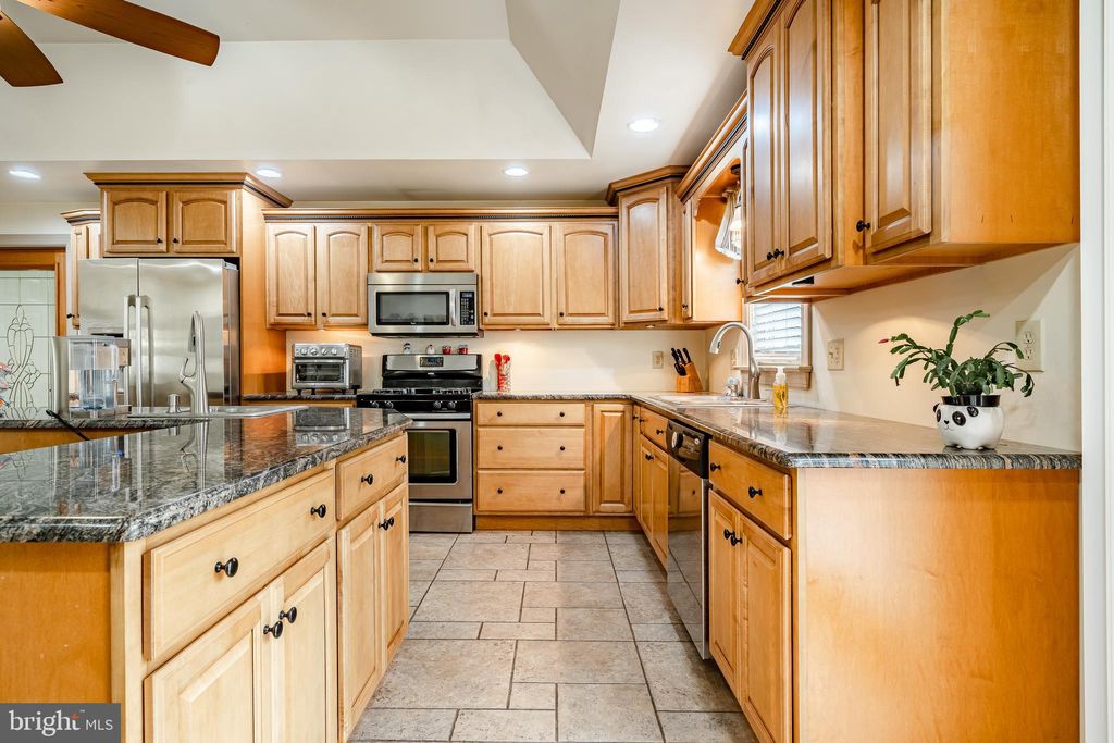 Photo of 15 Linden Avenue, Christiana, PA 17509 (MLS # PALA2029946)