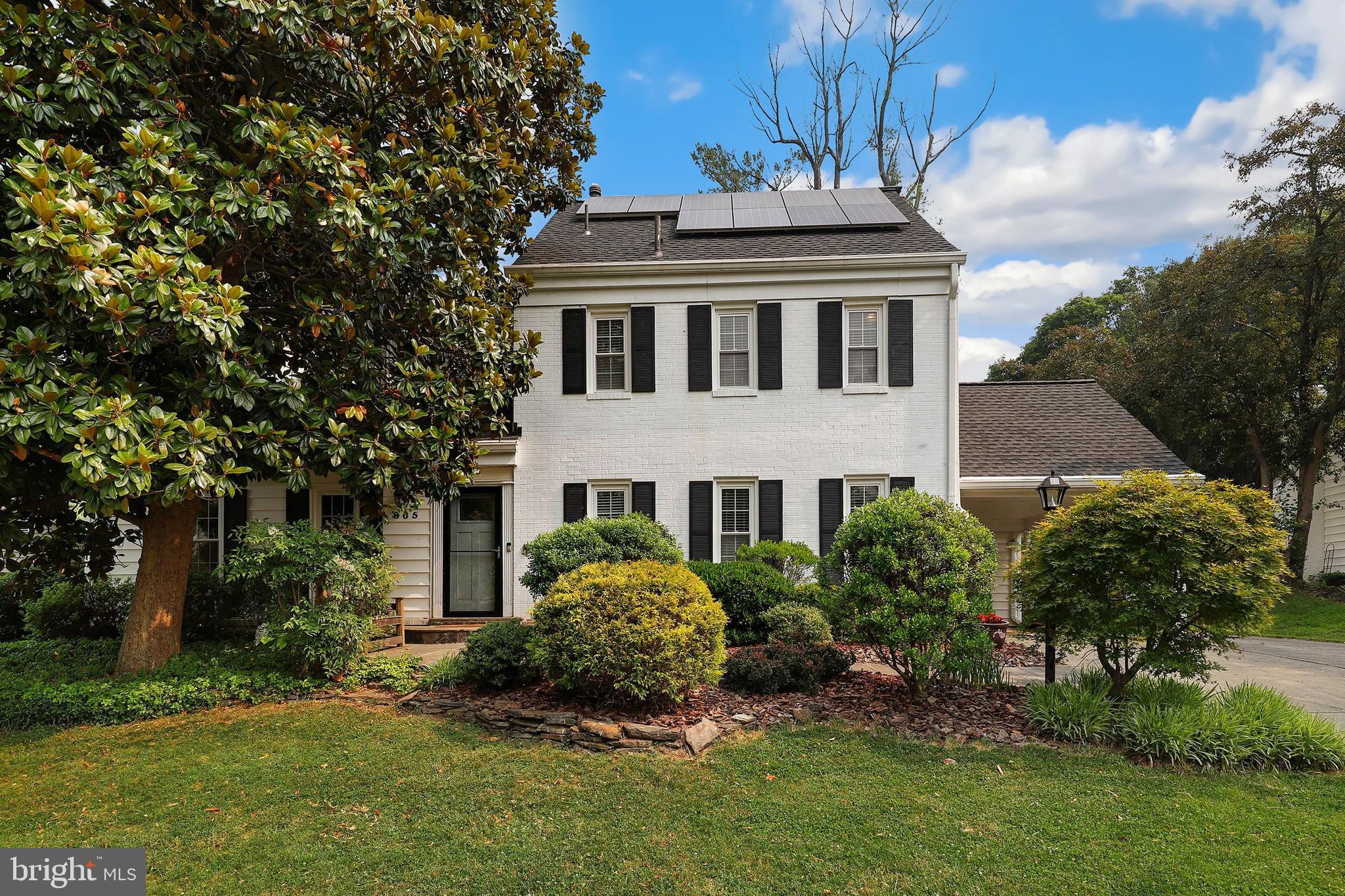 COLLEGE GARDENS - Residential