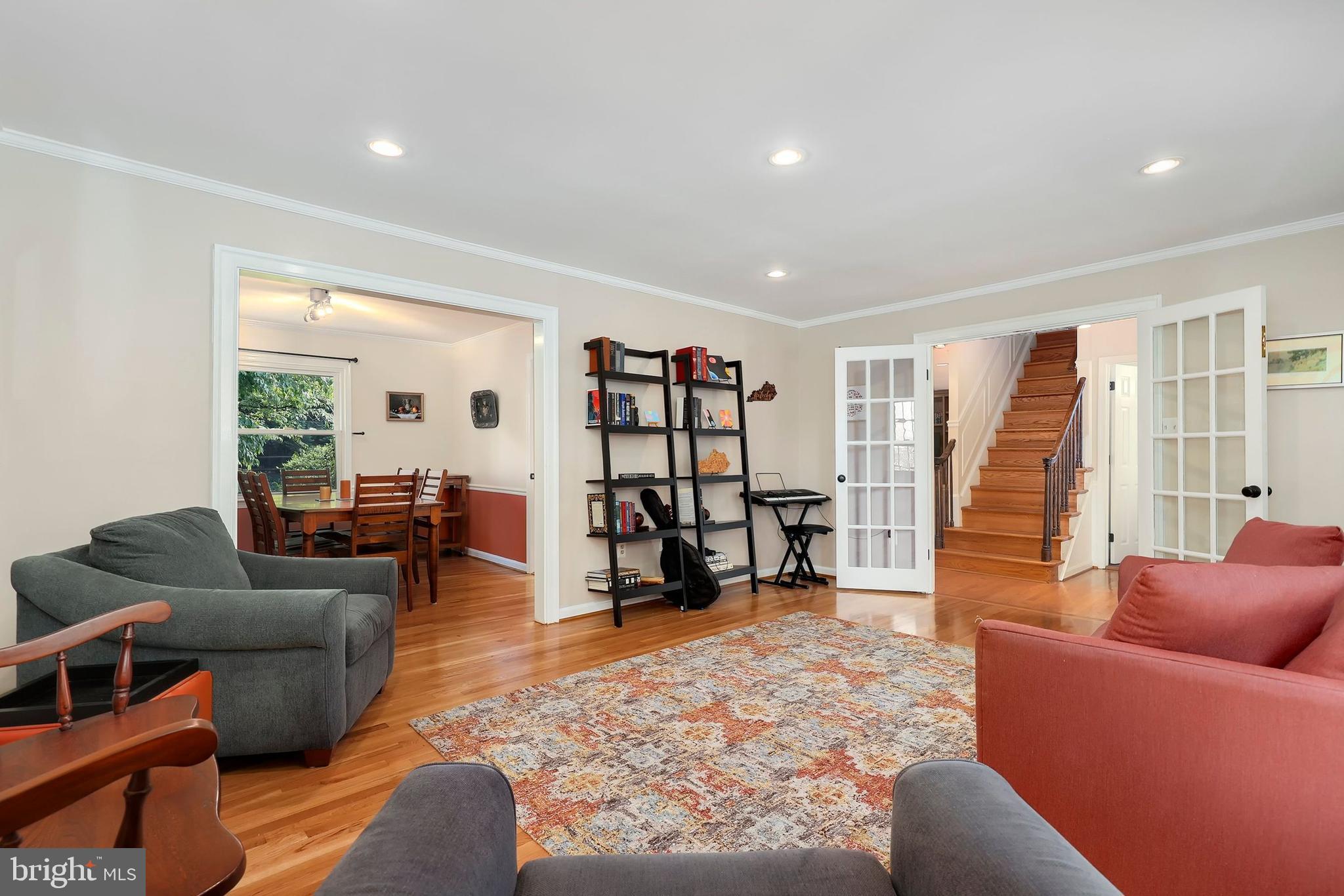 COLLEGE GARDENS - Residential