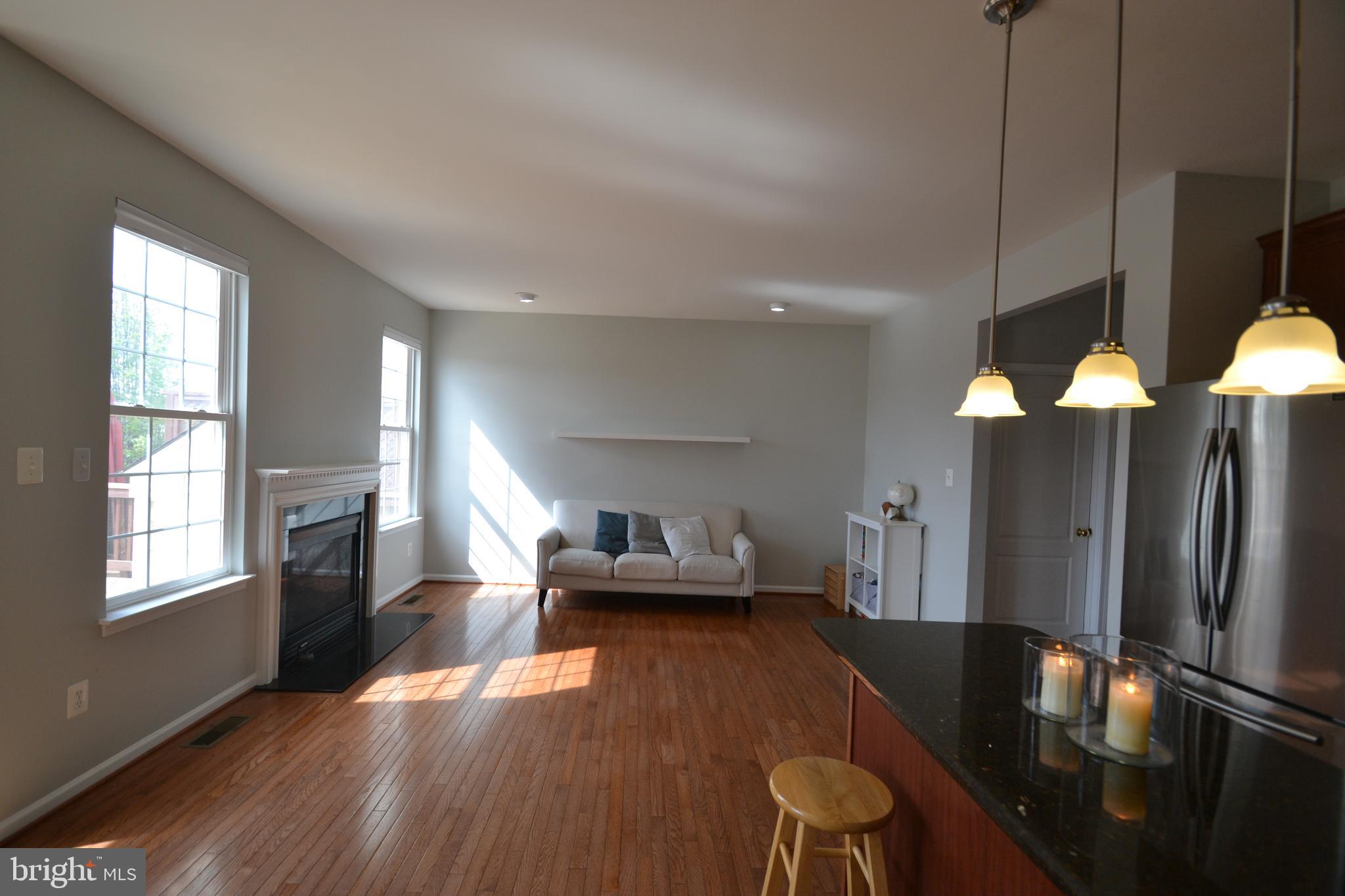 SOUTH RIDING - Residential Lease