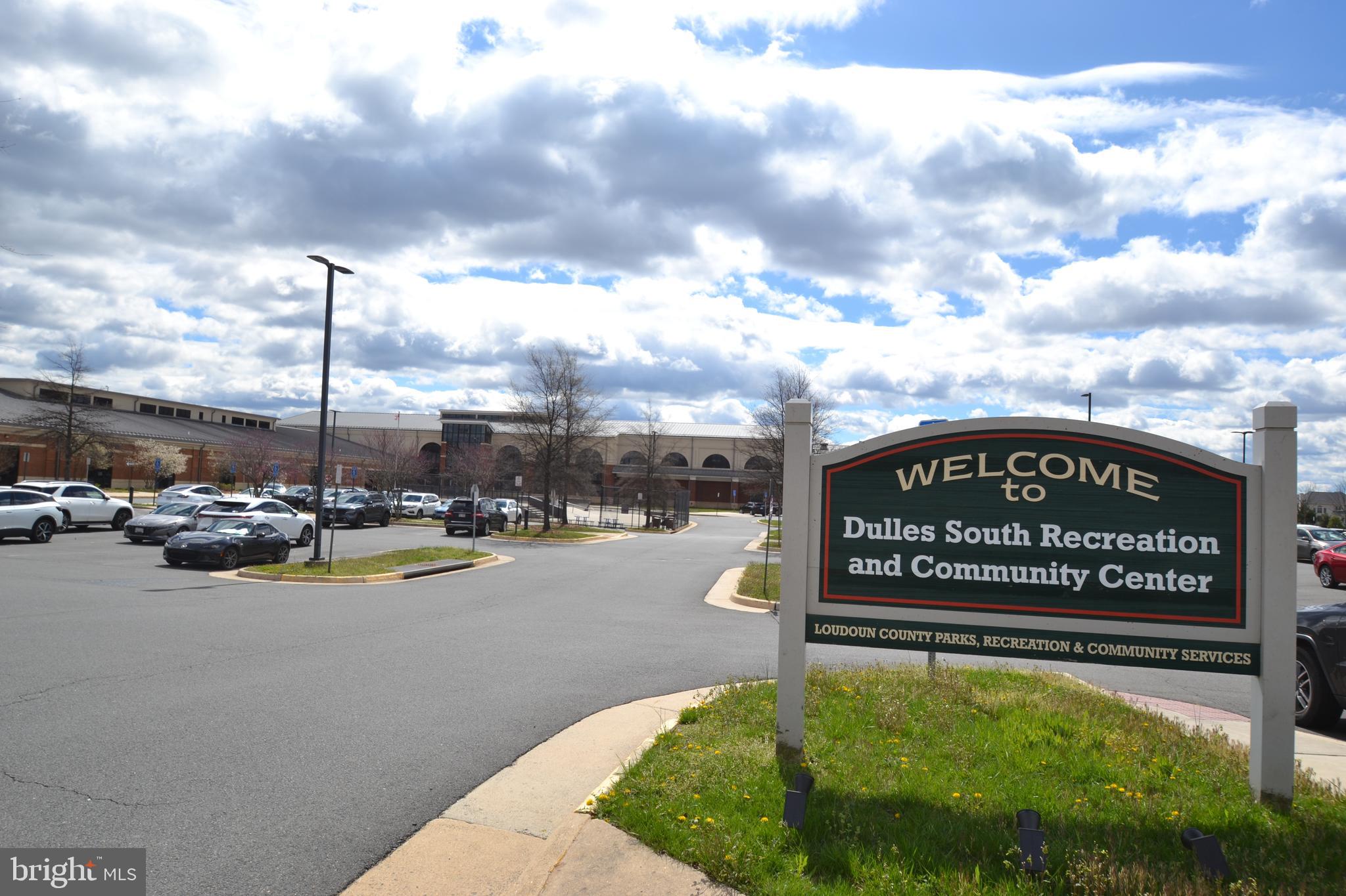 SOUTH RIDING - Residential Lease