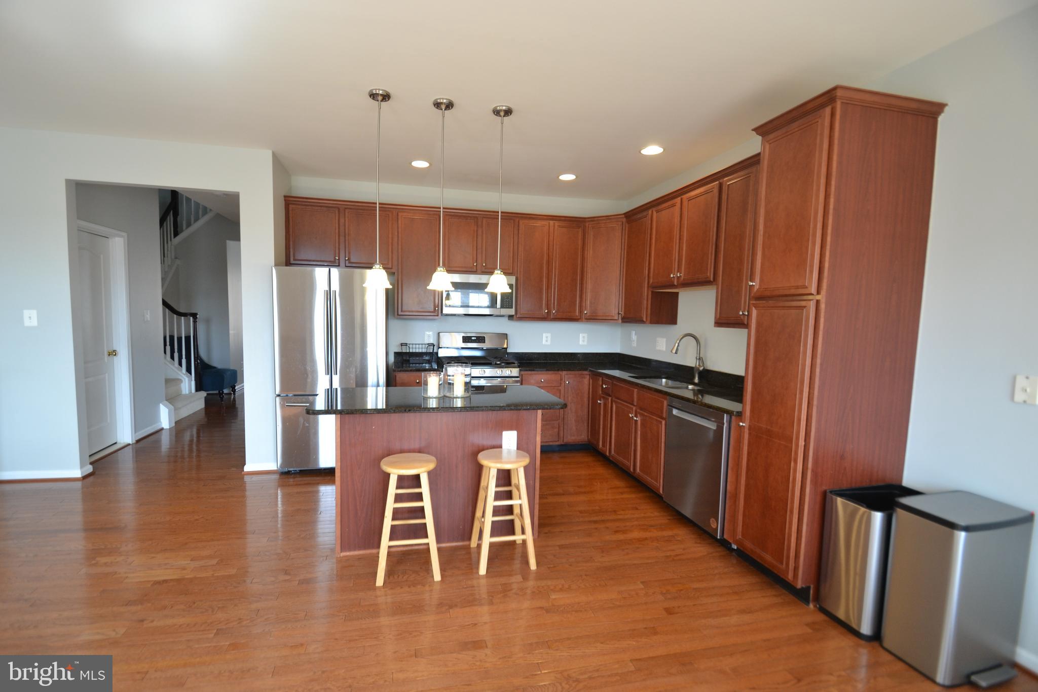 SOUTH RIDING - Residential Lease