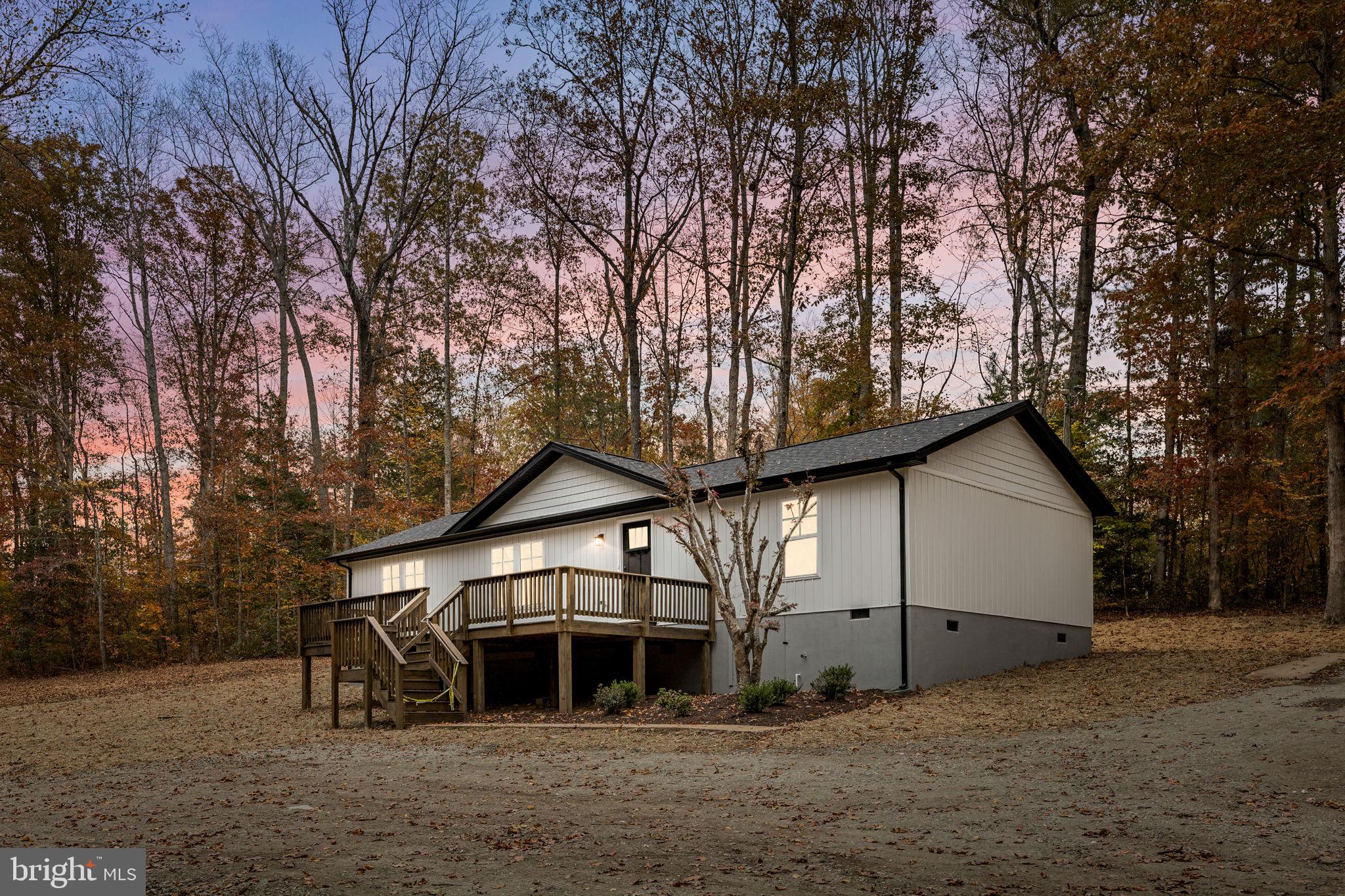 LIVINGSTON VILLAGE - Residential