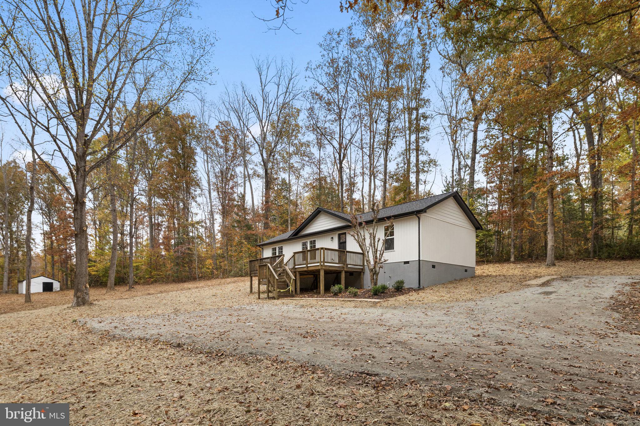 LIVINGSTON VILLAGE - Residential