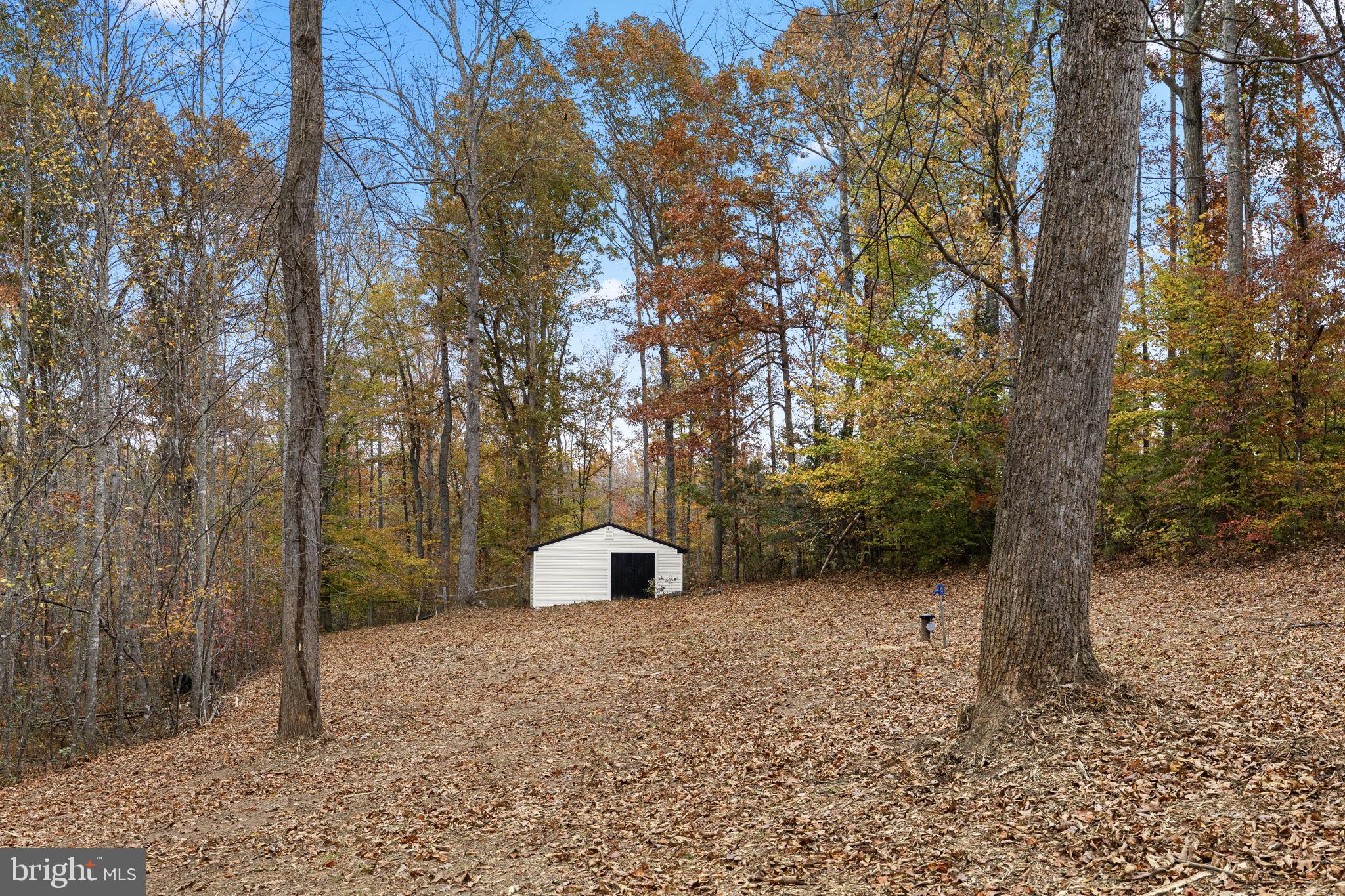 LIVINGSTON VILLAGE - Residential