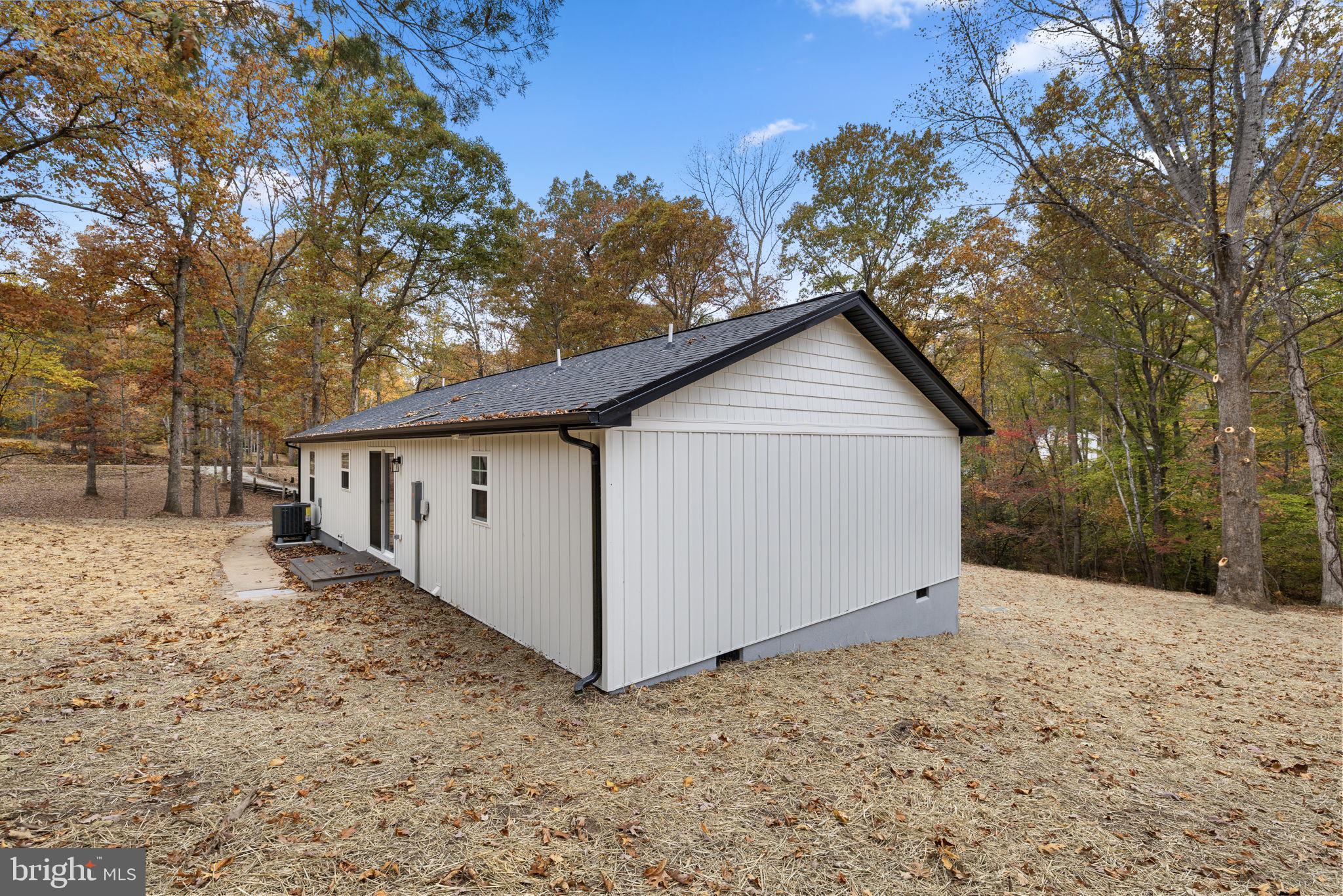 LIVINGSTON VILLAGE - Residential