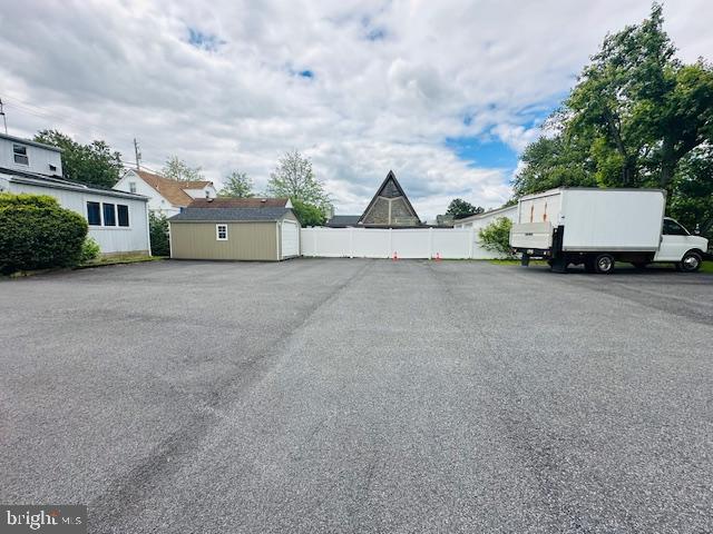PERRY VIEW - Commercial Sale