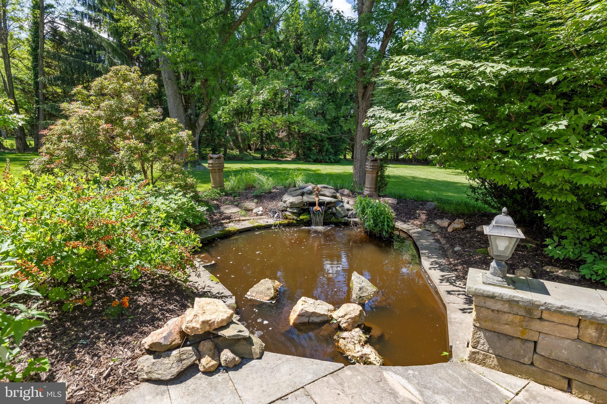 BEAVERBROOK - Residential