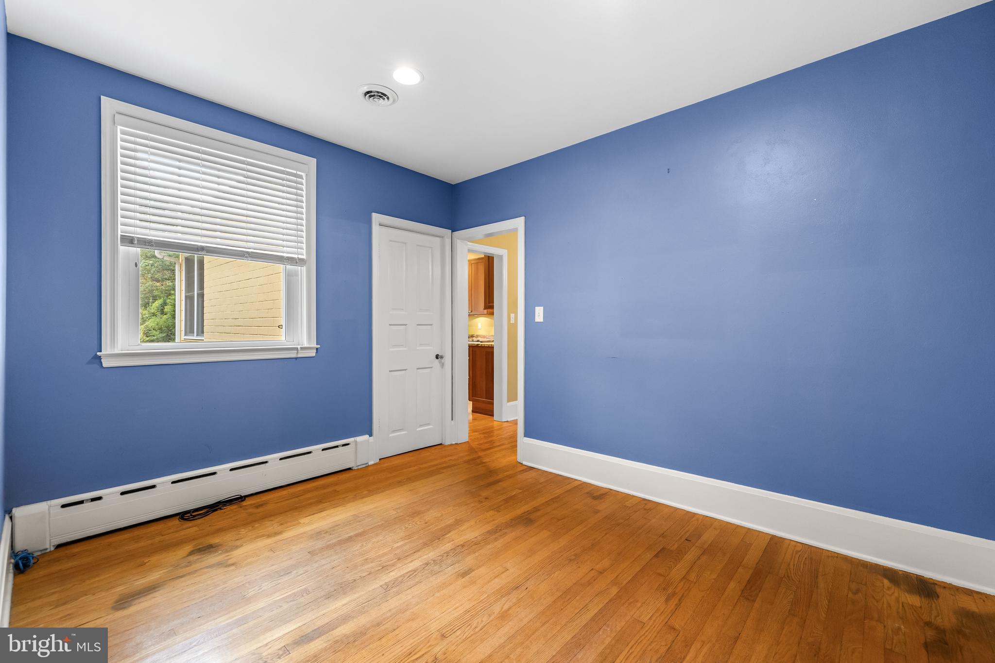 BEAVERBROOK - Residential