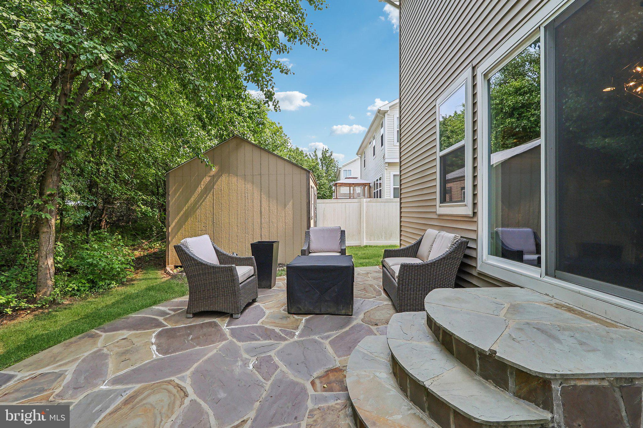 STONEWELL - Residential