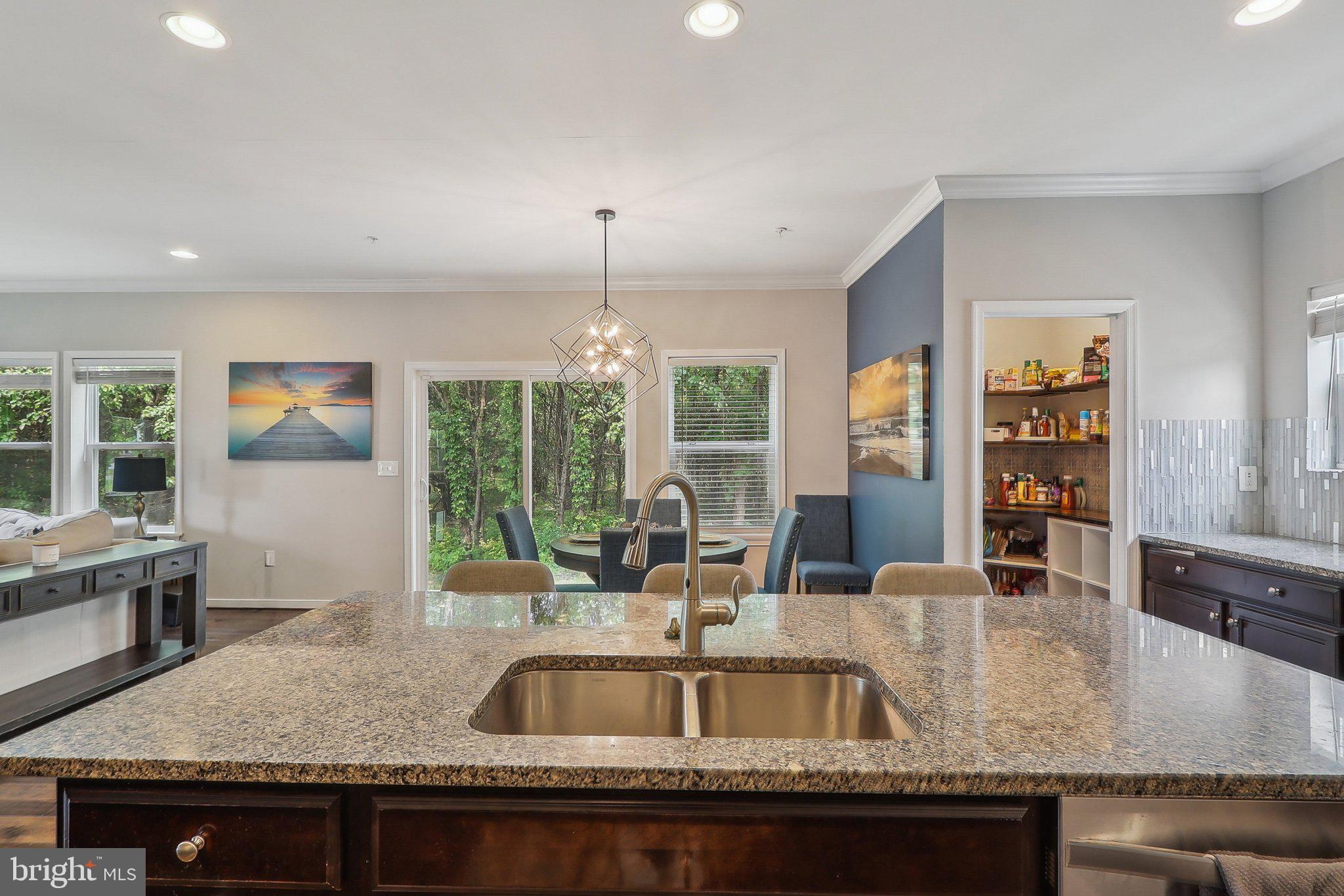 STONEWELL - Residential