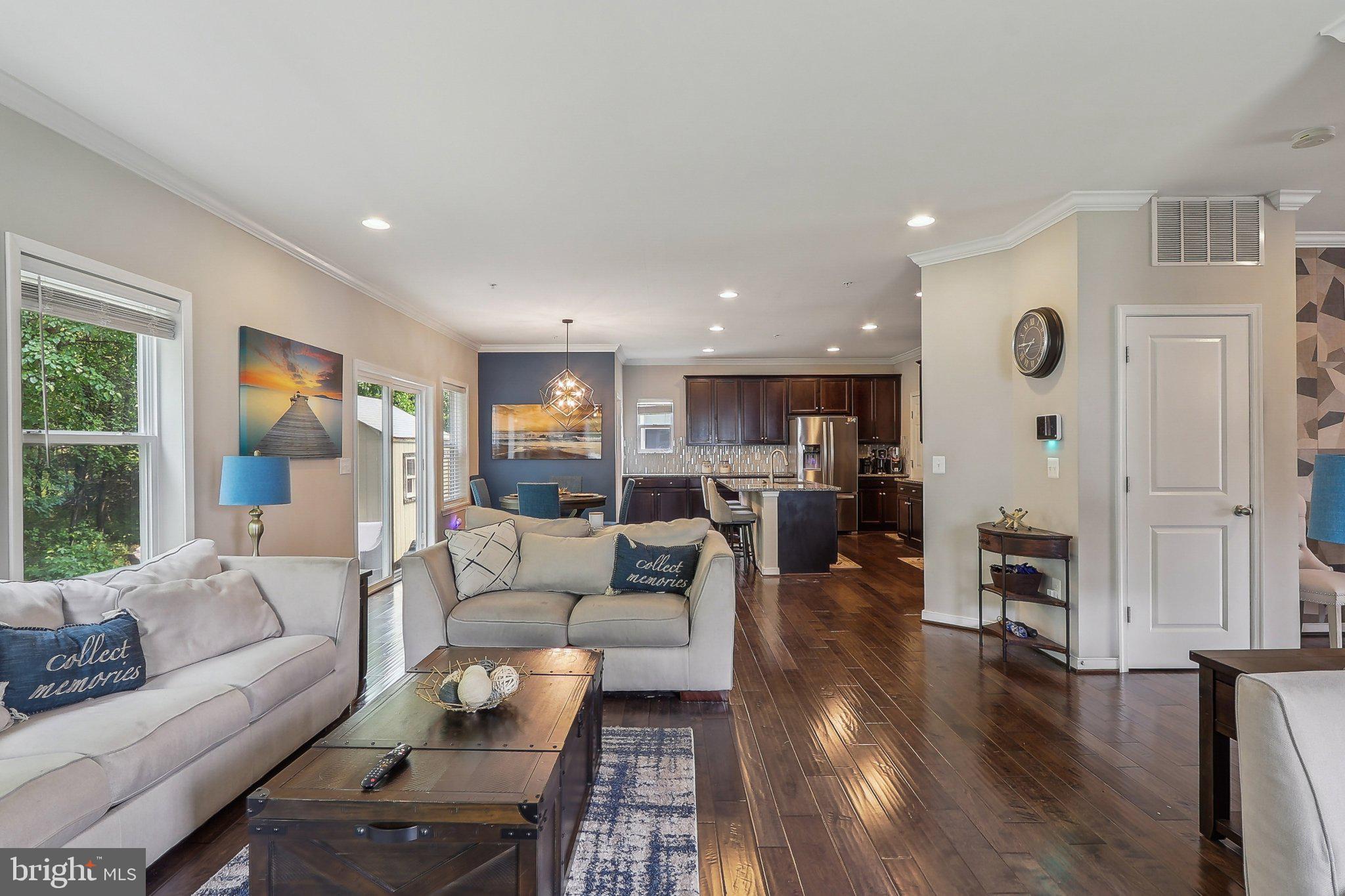 STONEWELL - Residential