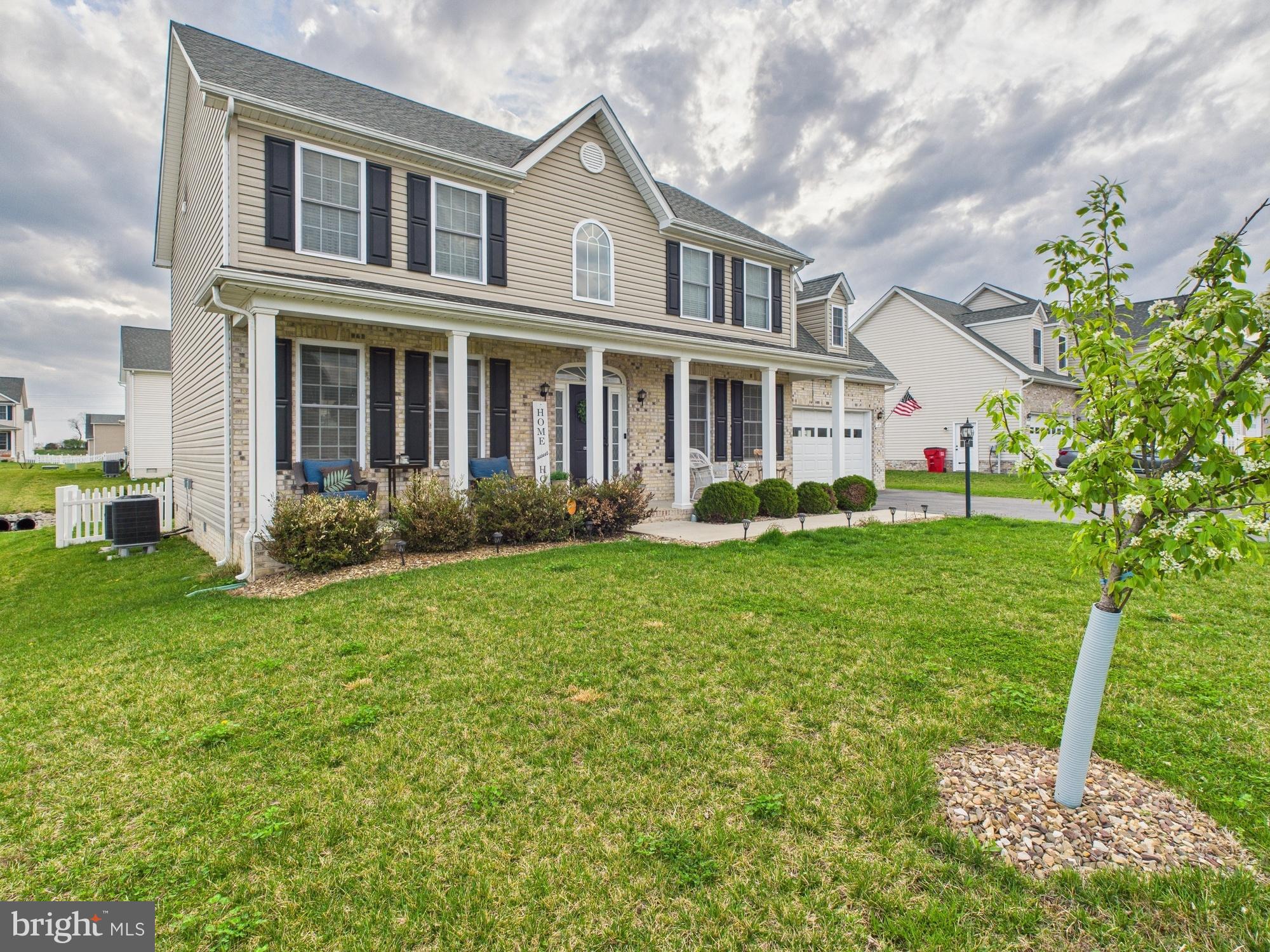 45 AZERA DRIVE