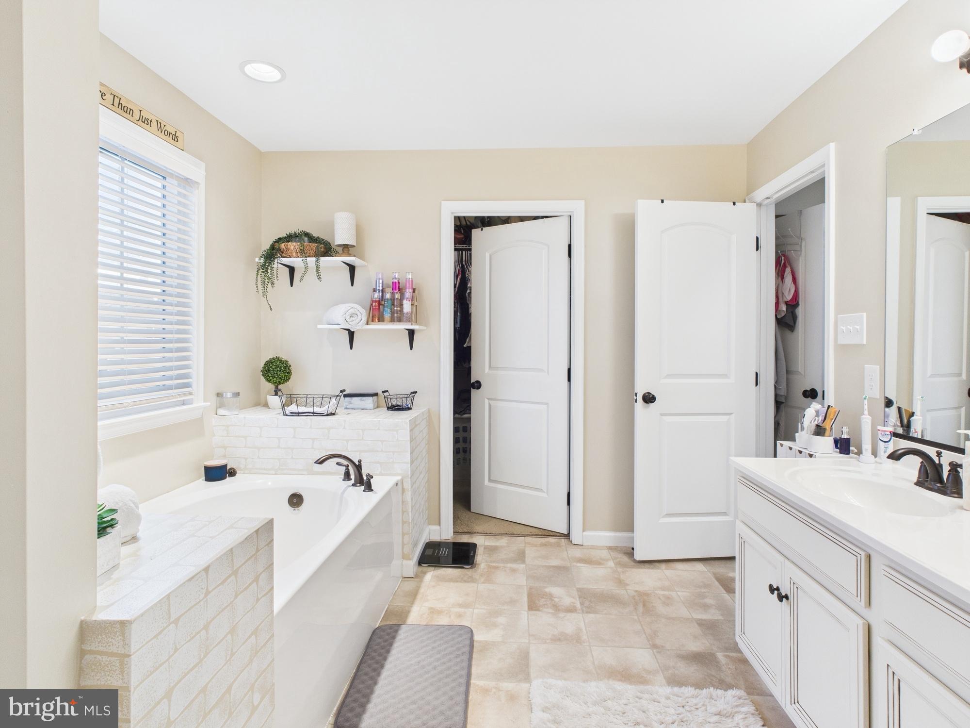 WEBBER SPRINGS - Residential