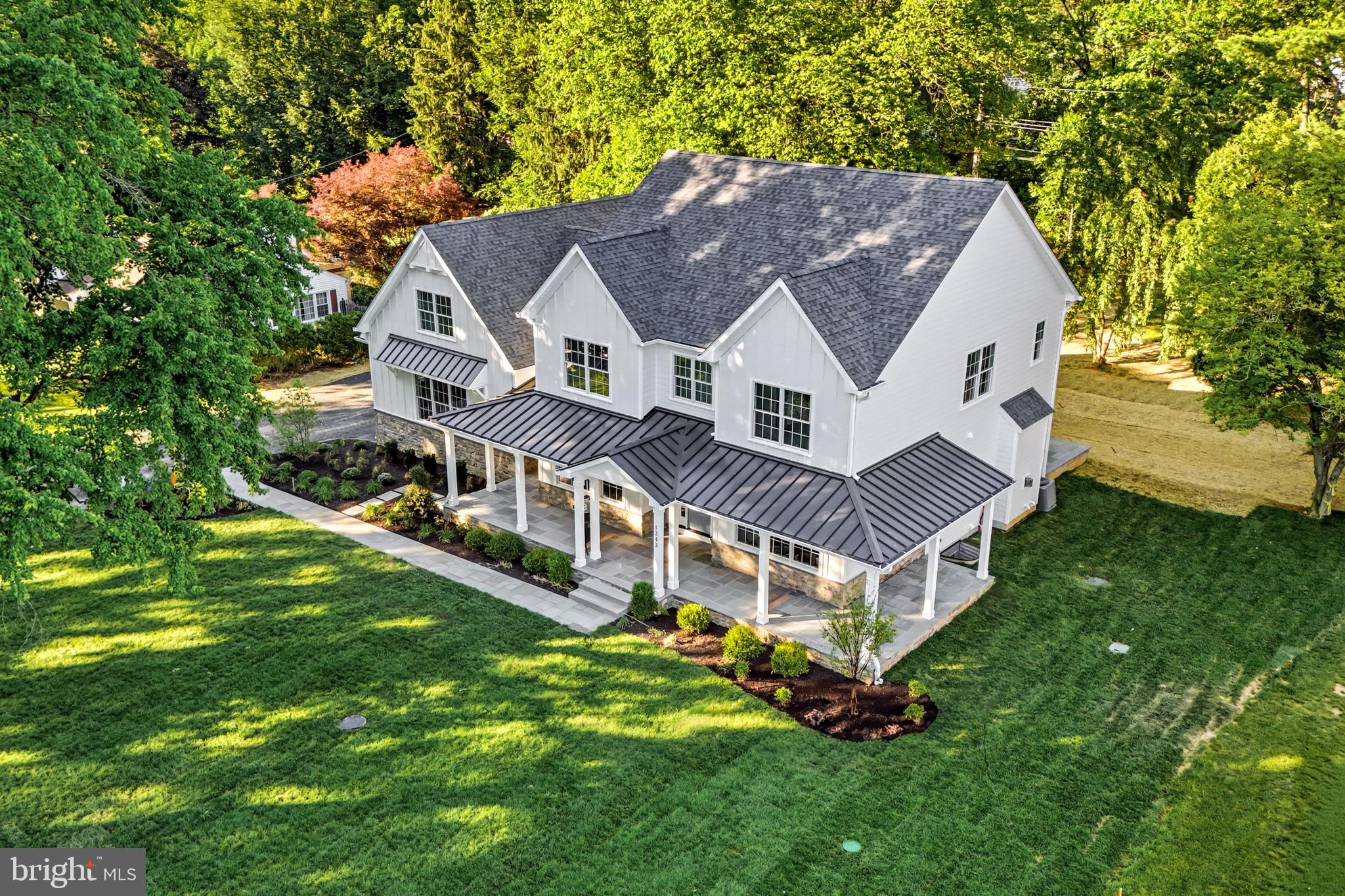 1343 THOMAS ROAD