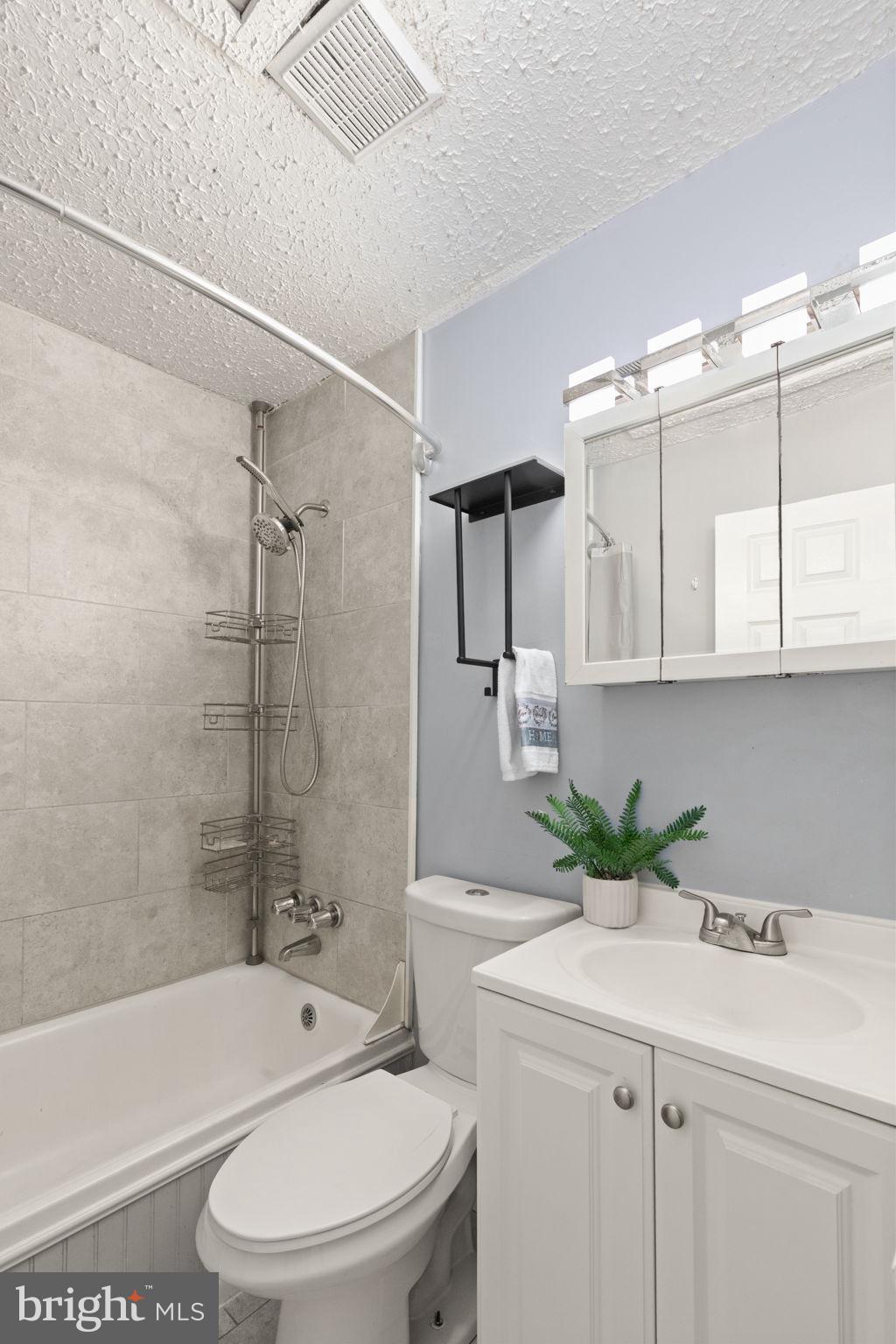 VICTORY VILLA - Residential