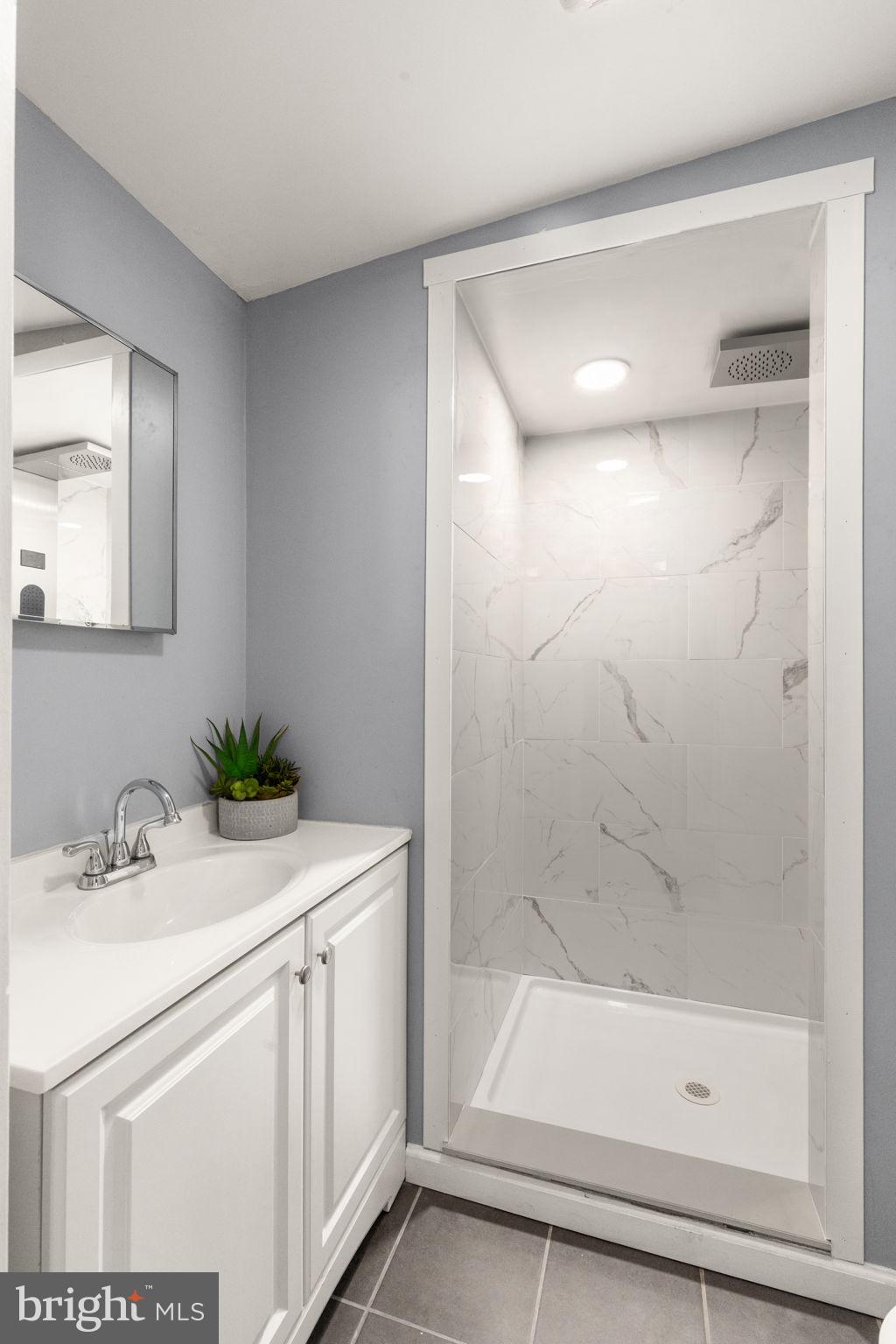 VICTORY VILLA - Residential