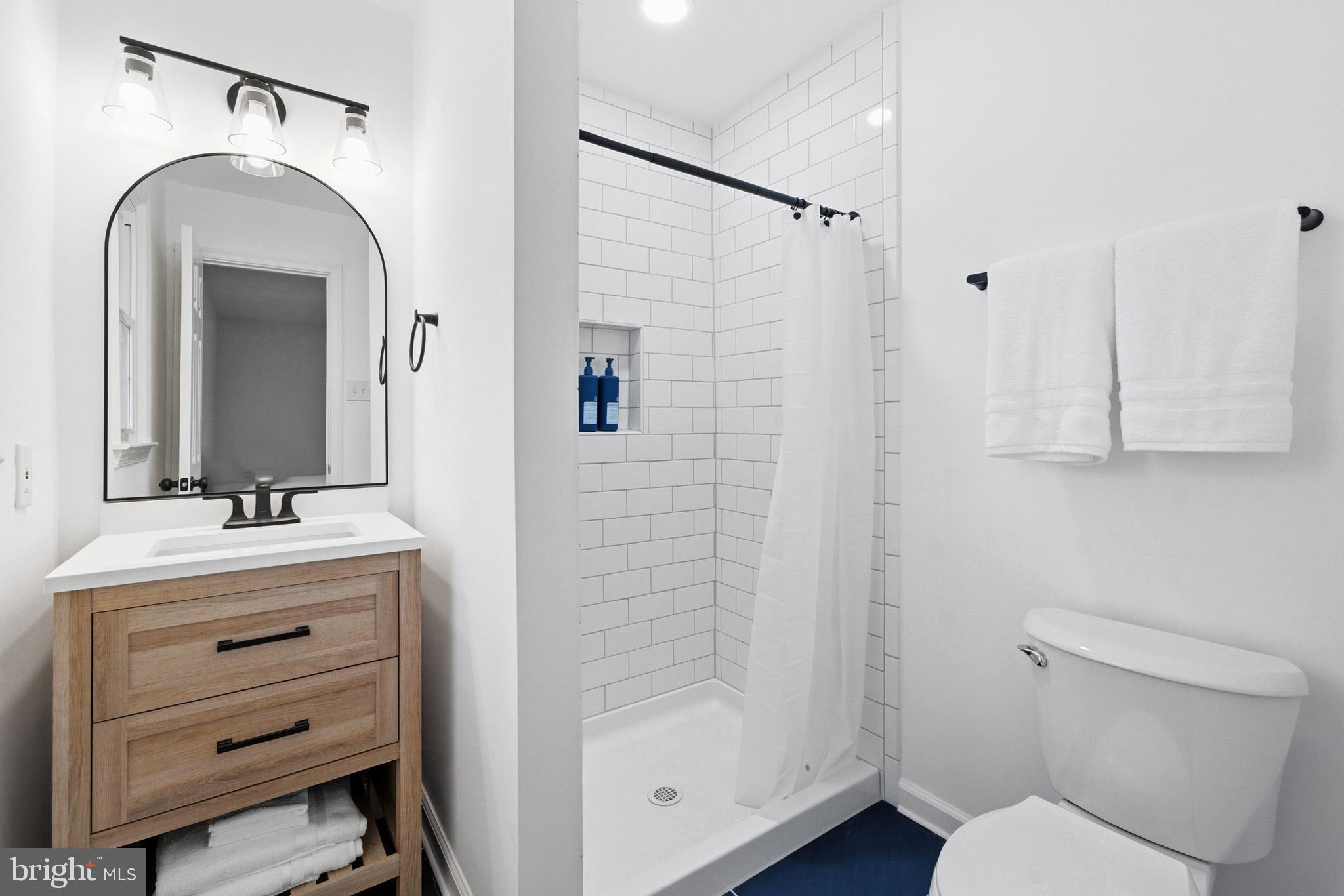 HUGHESVILLE - Residential