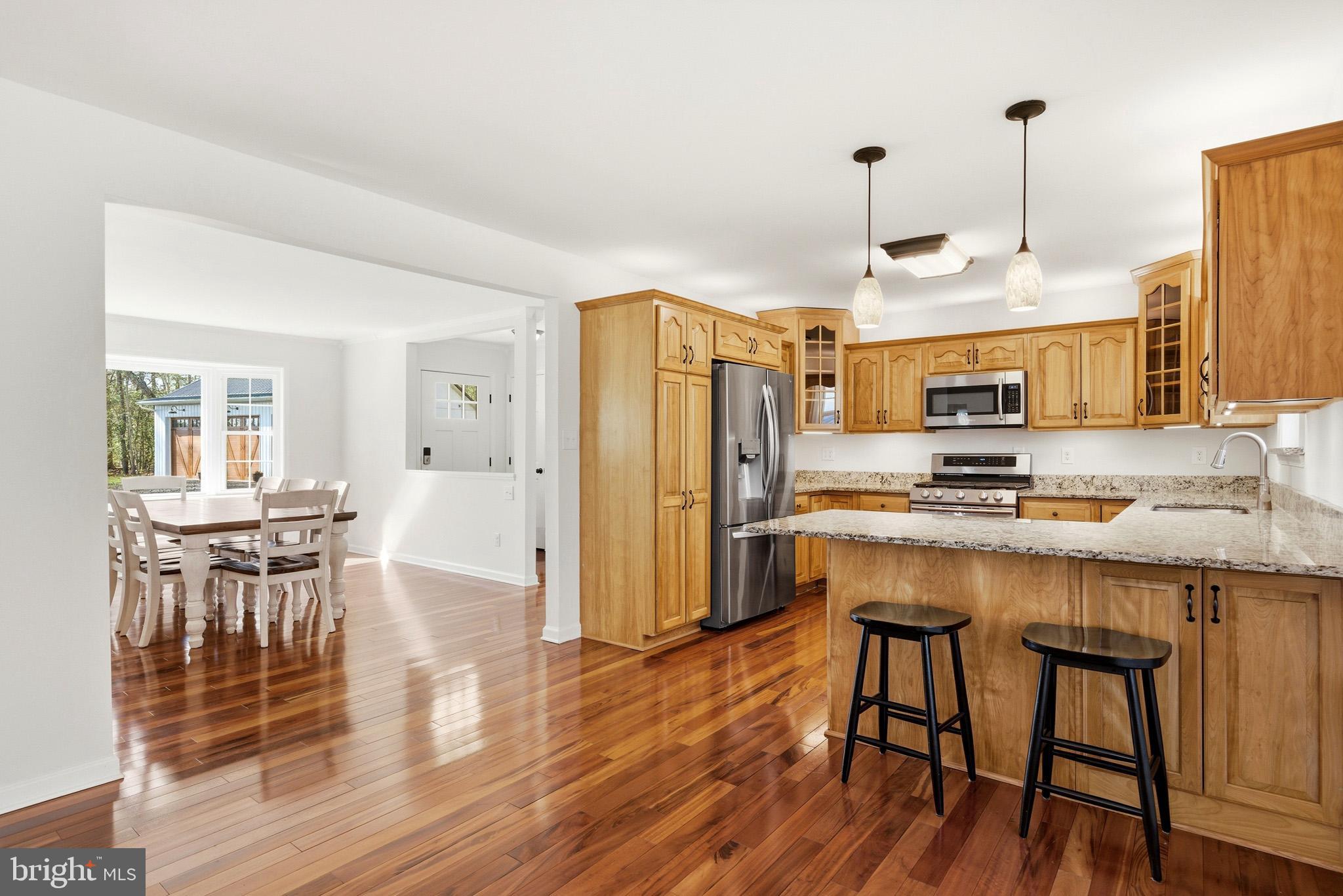 HUGHESVILLE - Residential