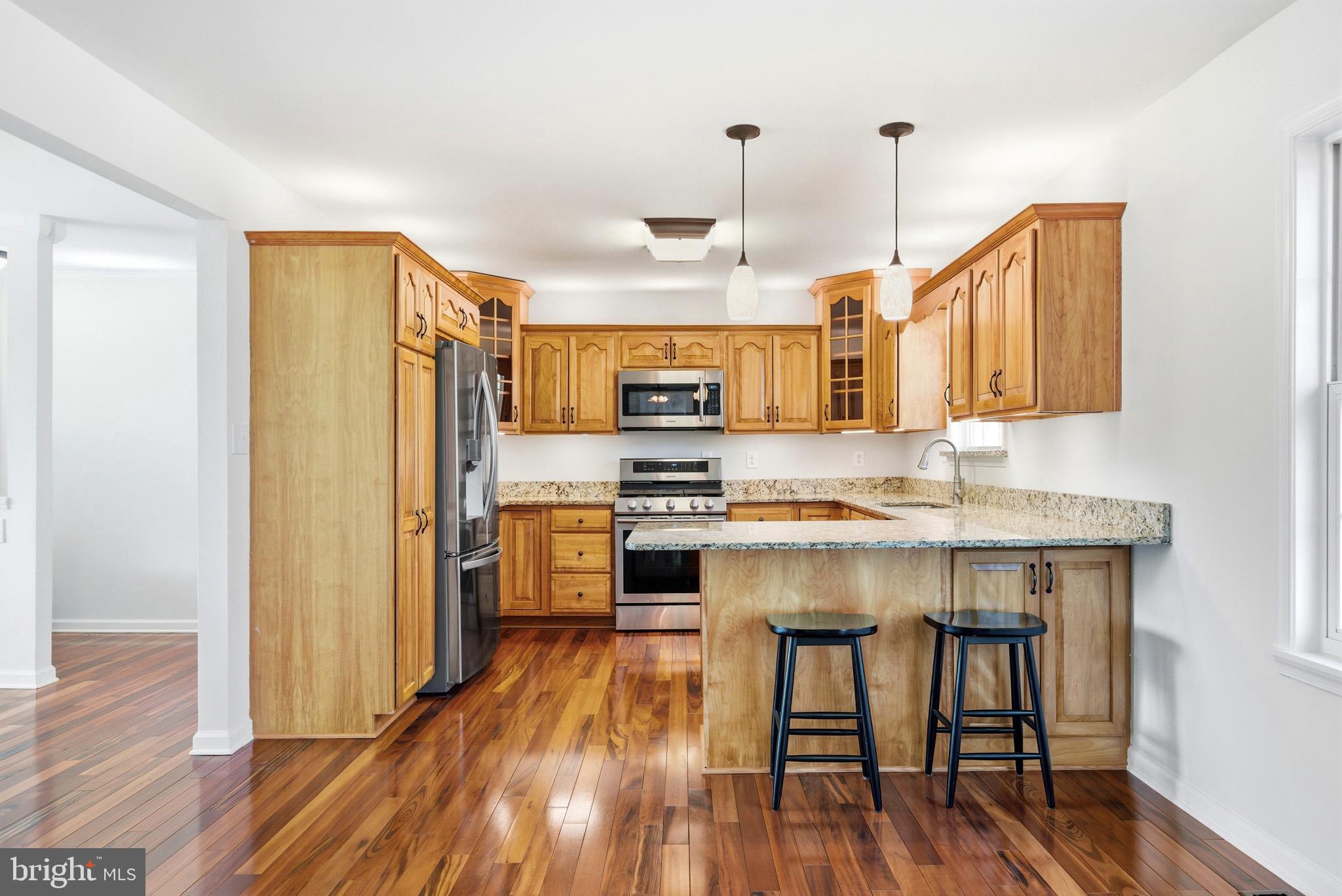 HUGHESVILLE - Residential