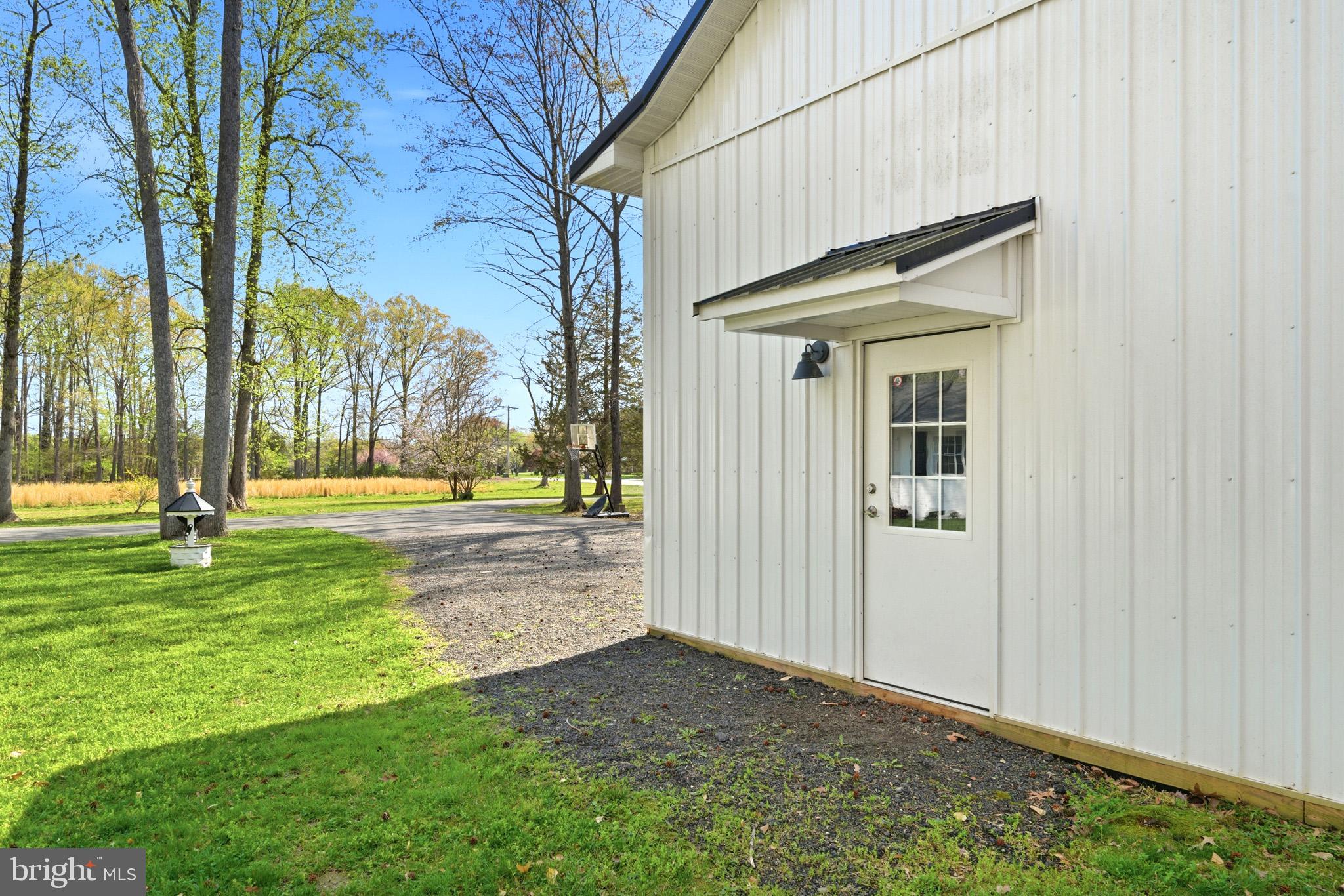 HUGHESVILLE - Residential