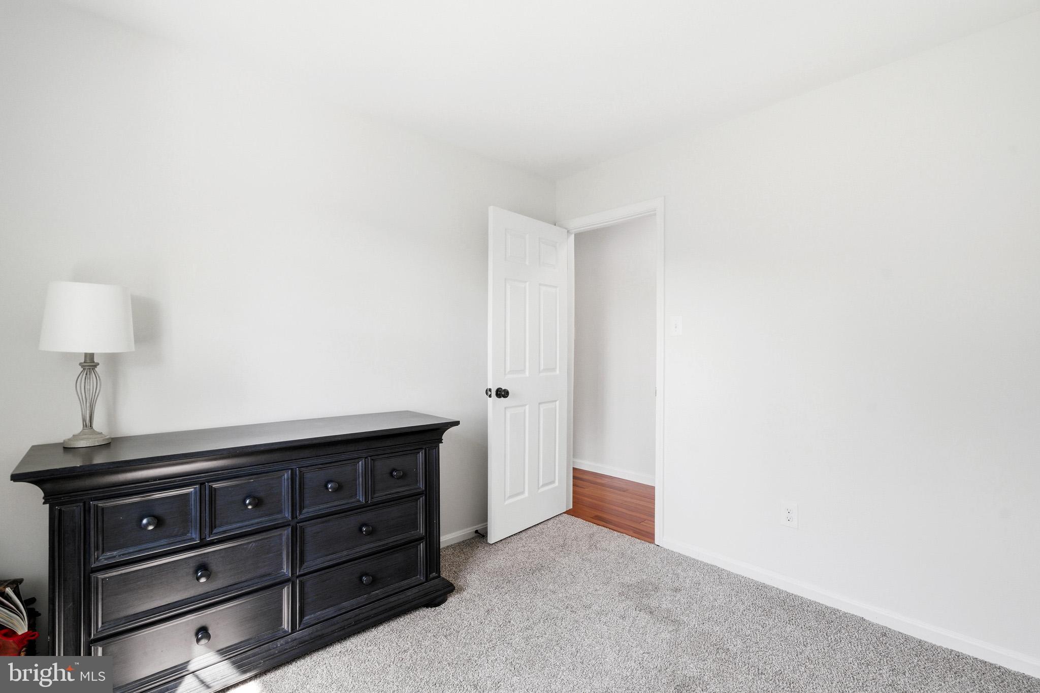 HUGHESVILLE - Residential