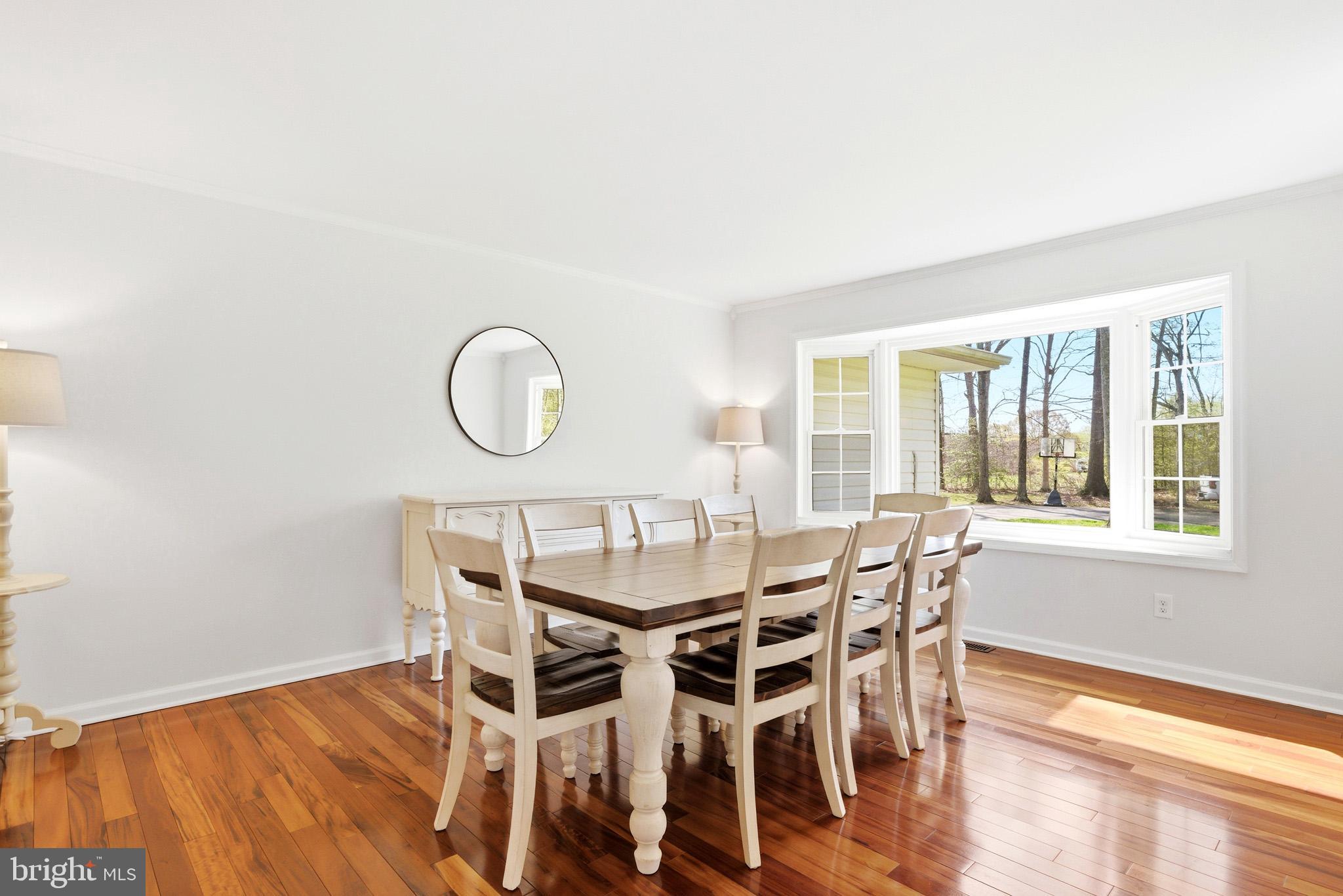 HUGHESVILLE - Residential