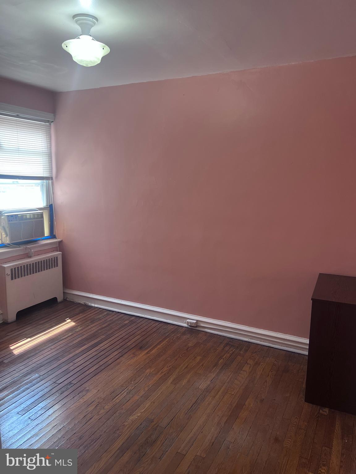 PHILADELPHIA (NORTHEAST) - Residential