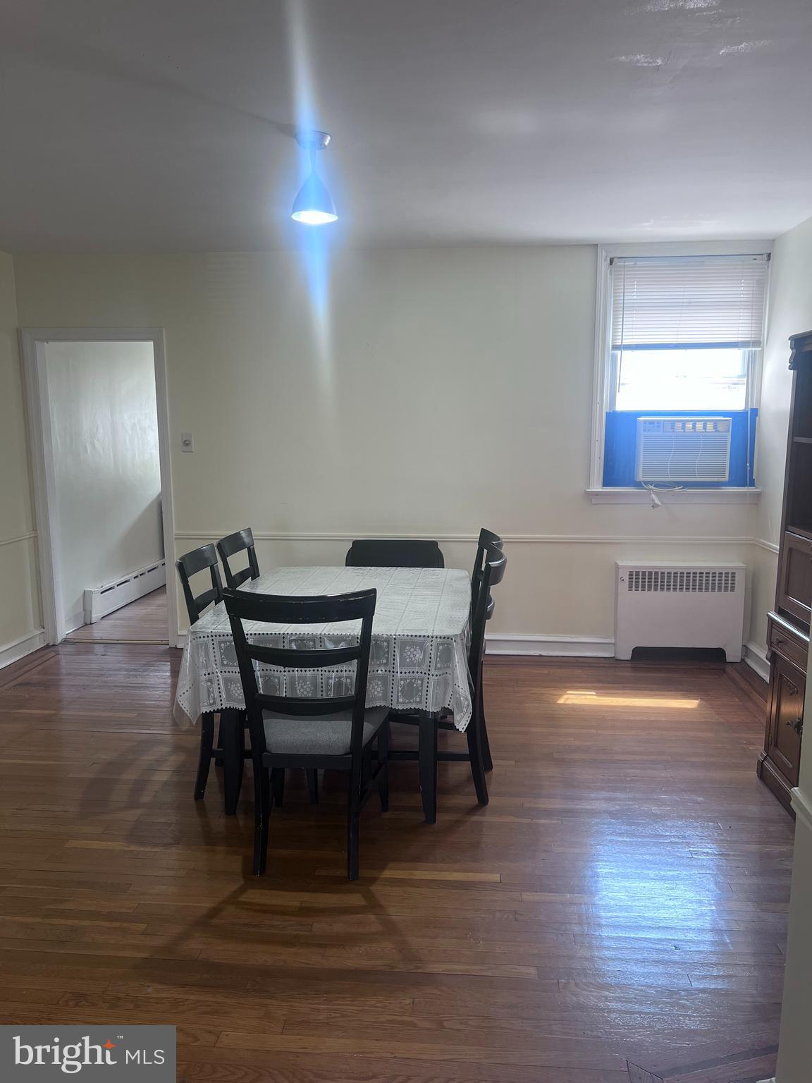 PHILADELPHIA (NORTHEAST) - Residential