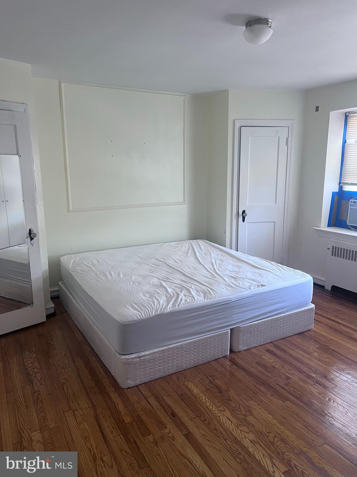 PHILADELPHIA (NORTHEAST) - Residential