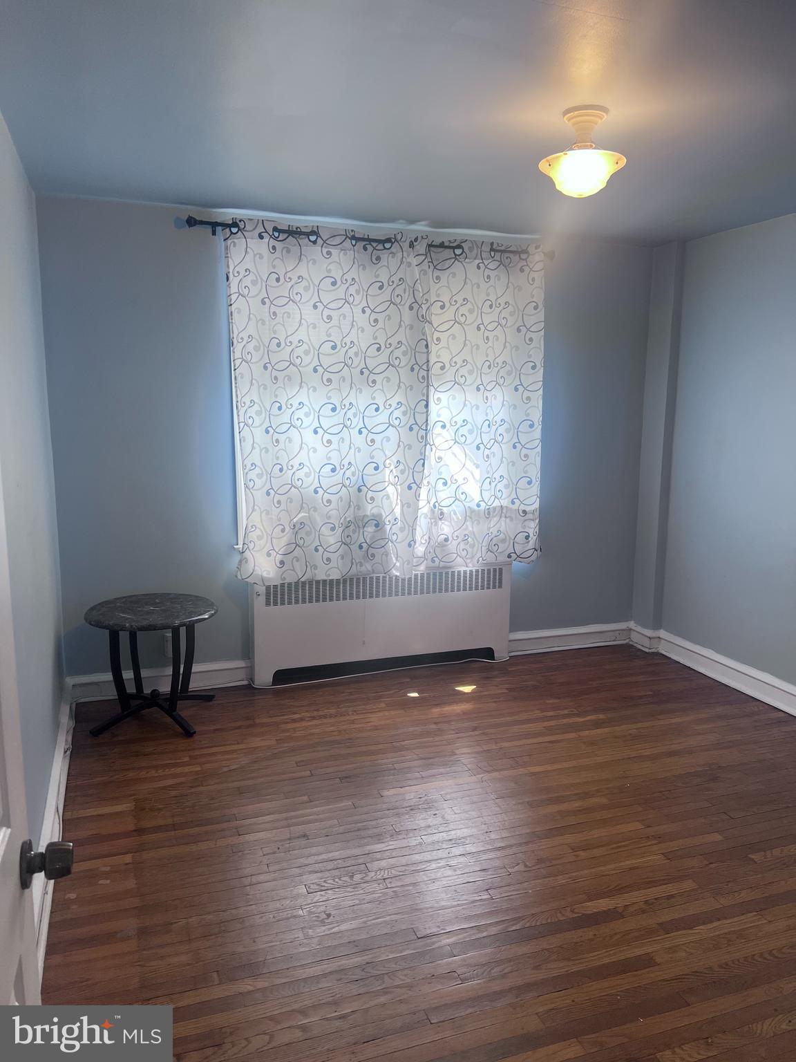 PHILADELPHIA (NORTHEAST) - Residential