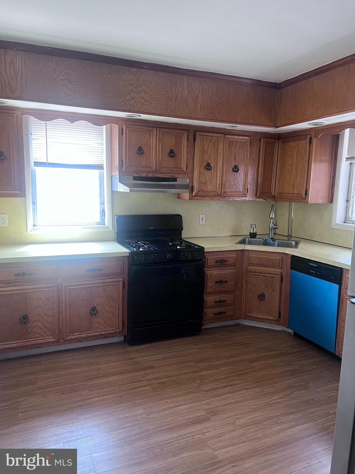 PHILADELPHIA (NORTHEAST) - Residential
