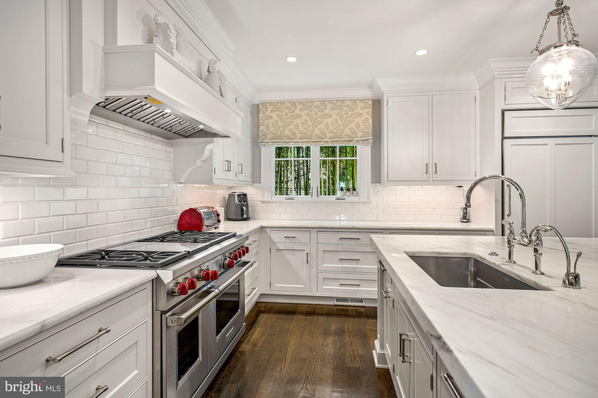 LANGLEY FARMS - Residential