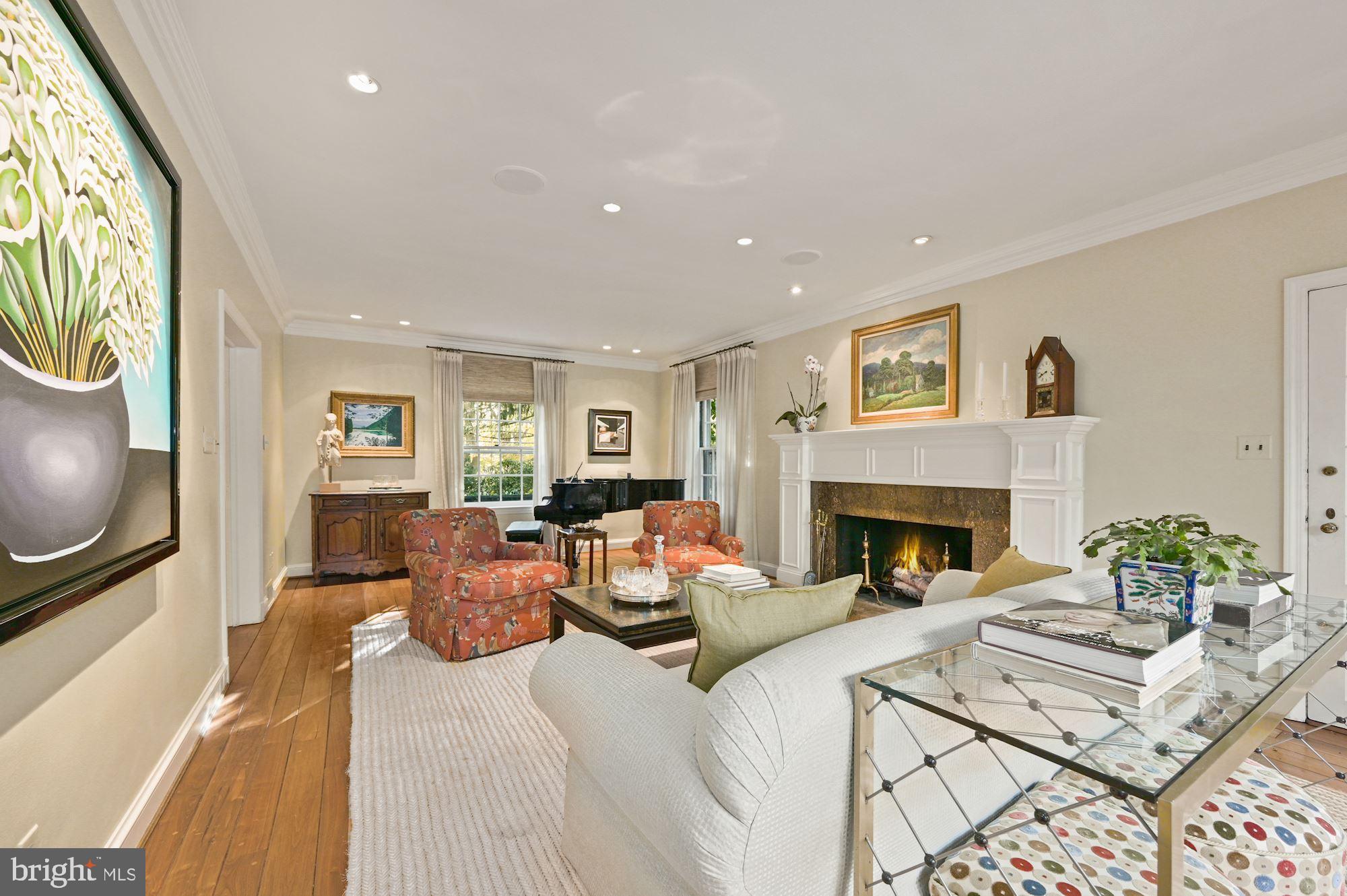 WESLEY HEIGHTS - Residential