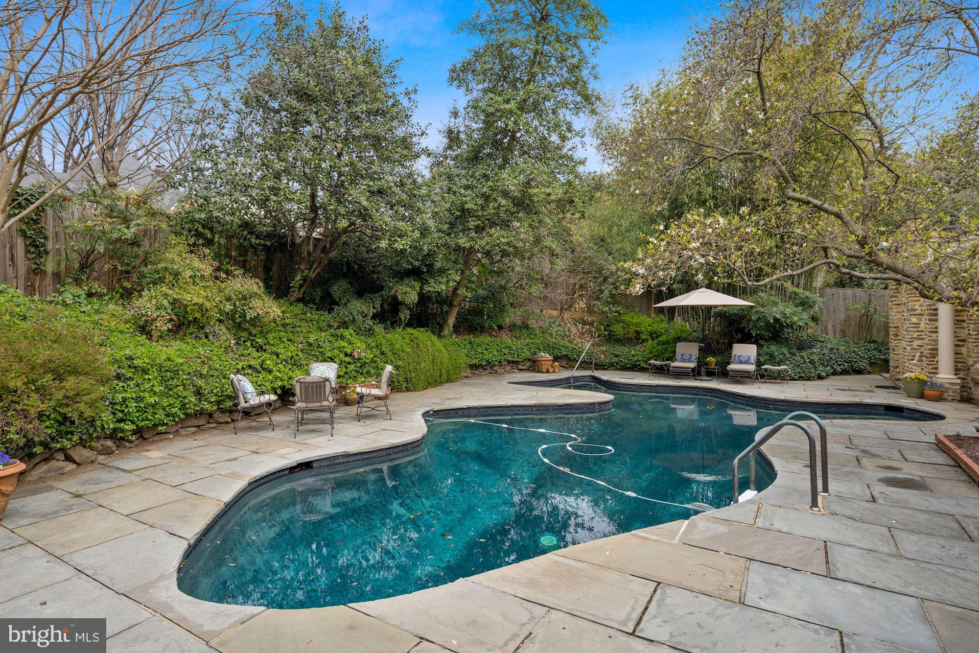 WESLEY HEIGHTS - Residential