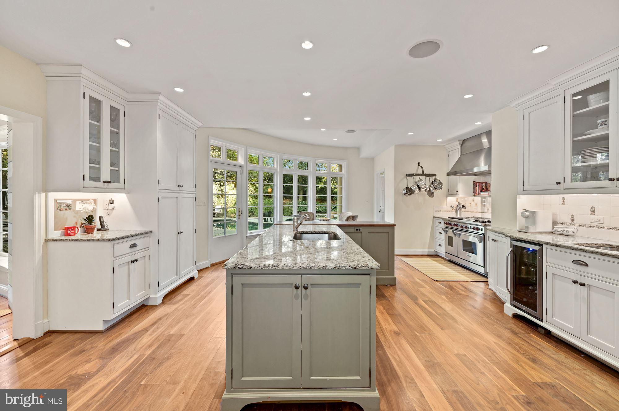 WESLEY HEIGHTS - Residential