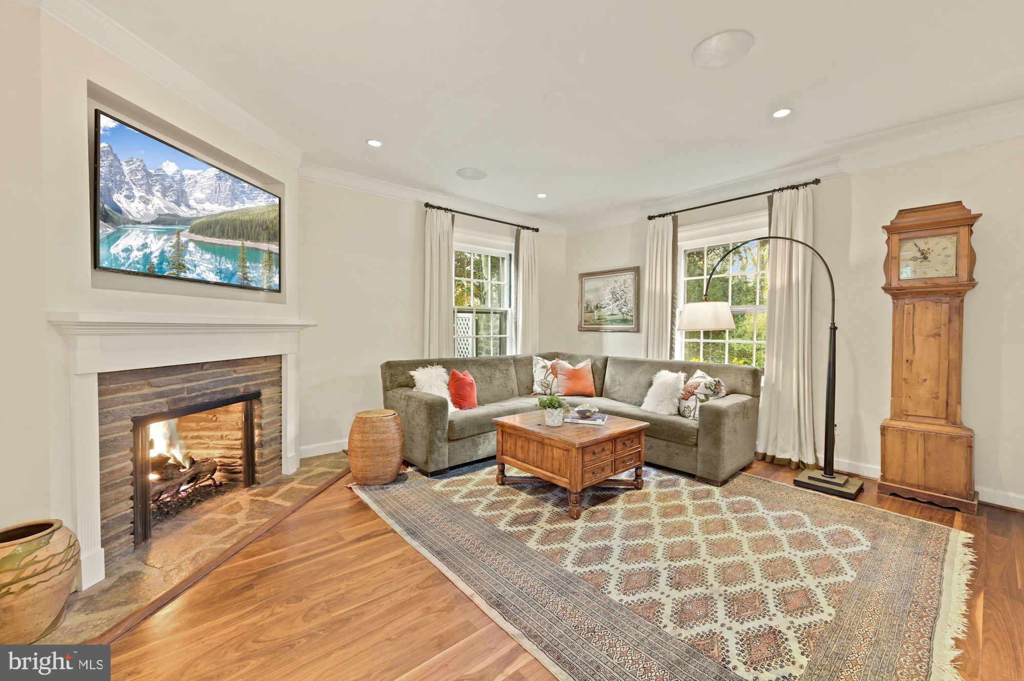 WESLEY HEIGHTS - Residential