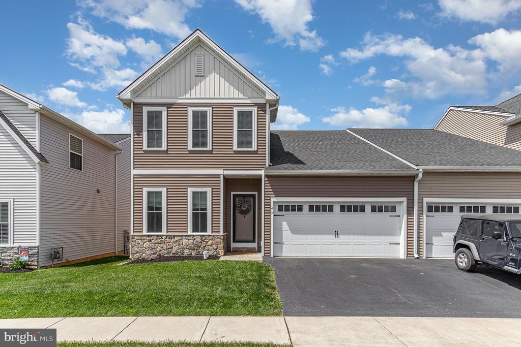 Photo of 217 Waters Edge Drive, MOUNT JOY, PA 17552 (MLS # PALA2068584)